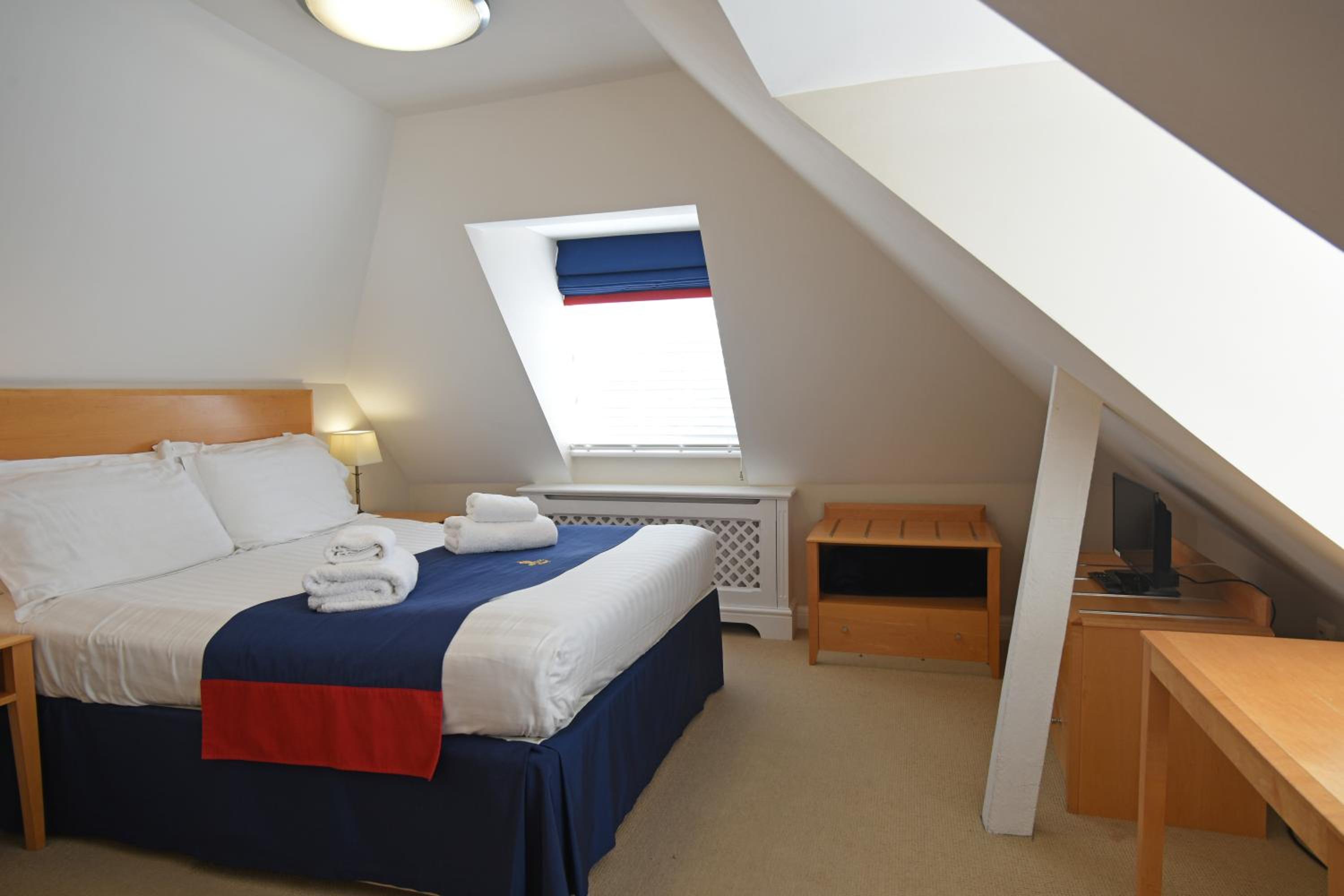 Double Room - Photo 4