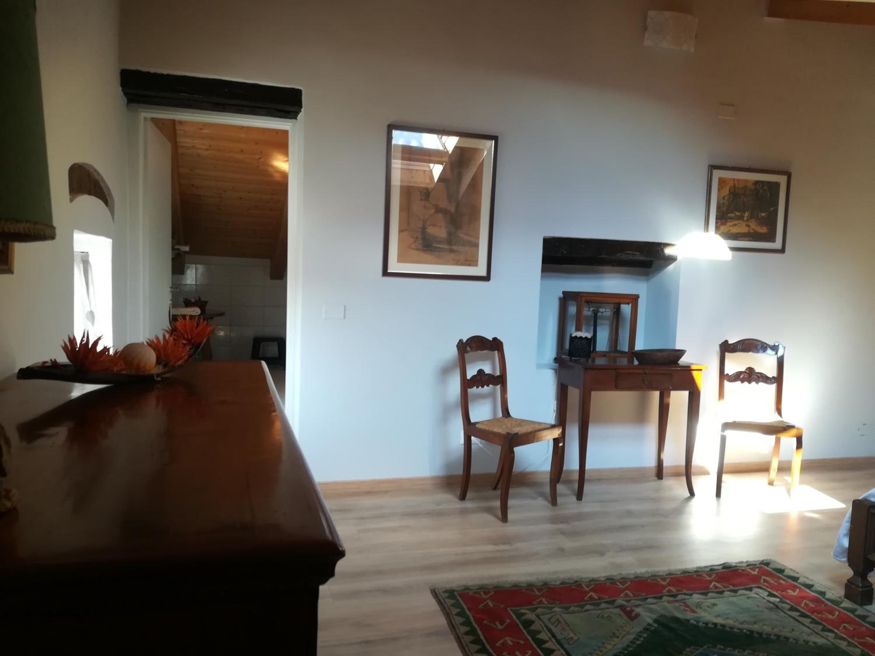 Deluxe Double Room - Photo 8