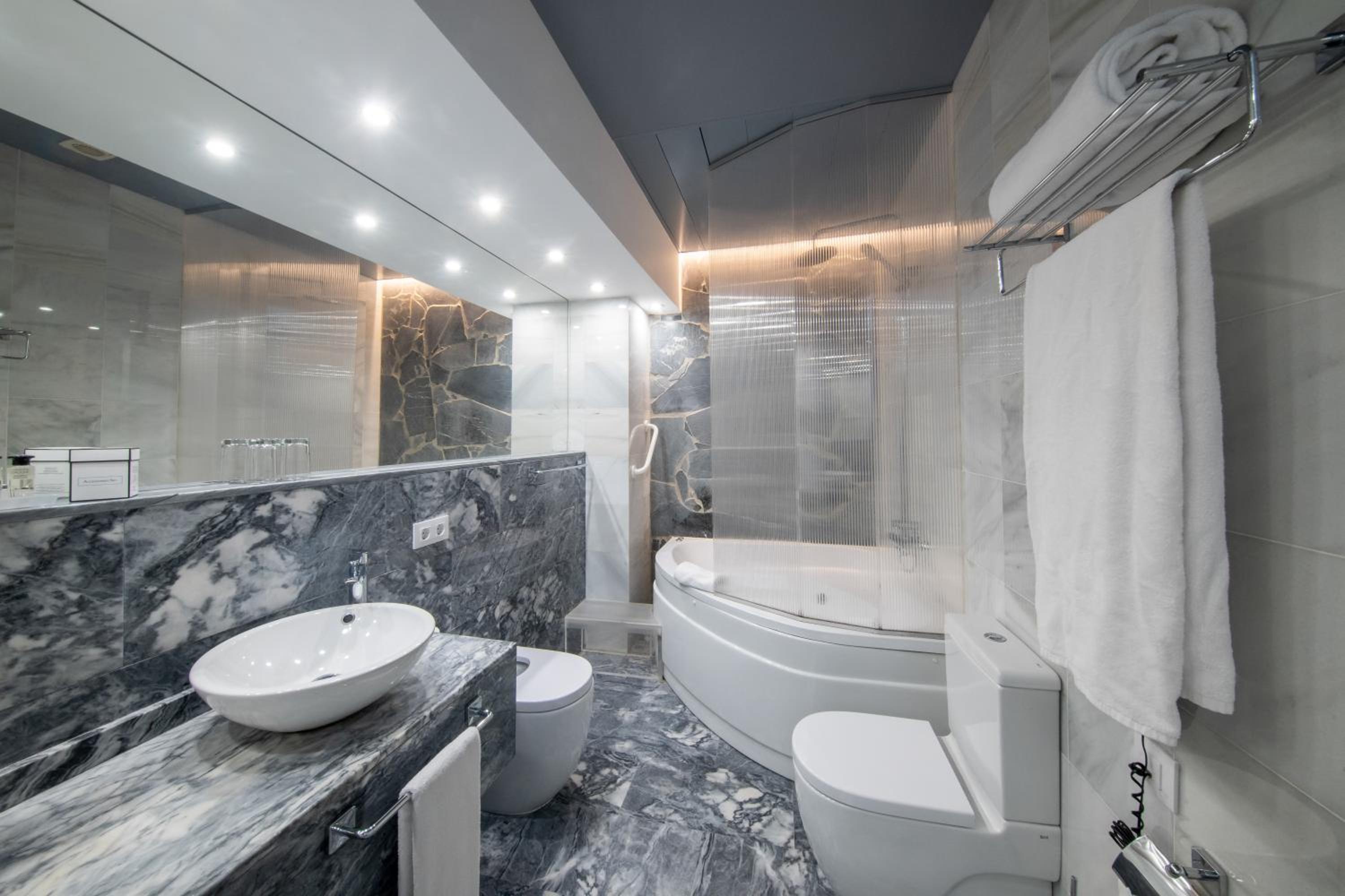 Suite photo 3