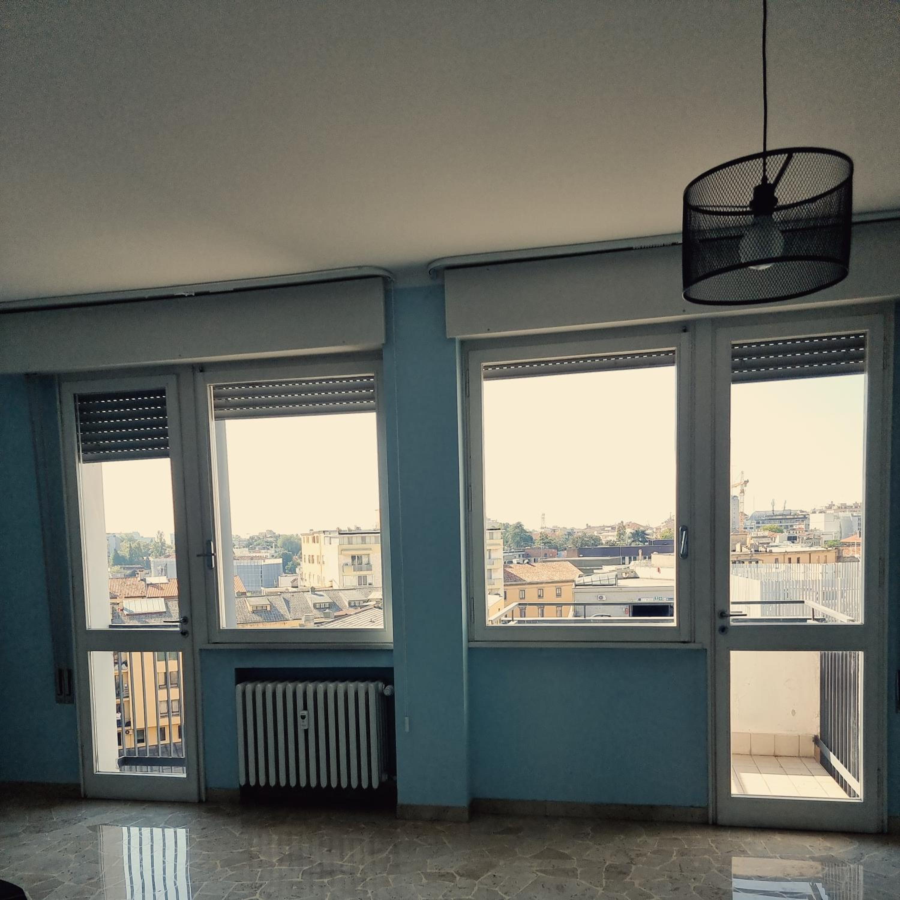 Three-Bedroom Apartment - Photo 4