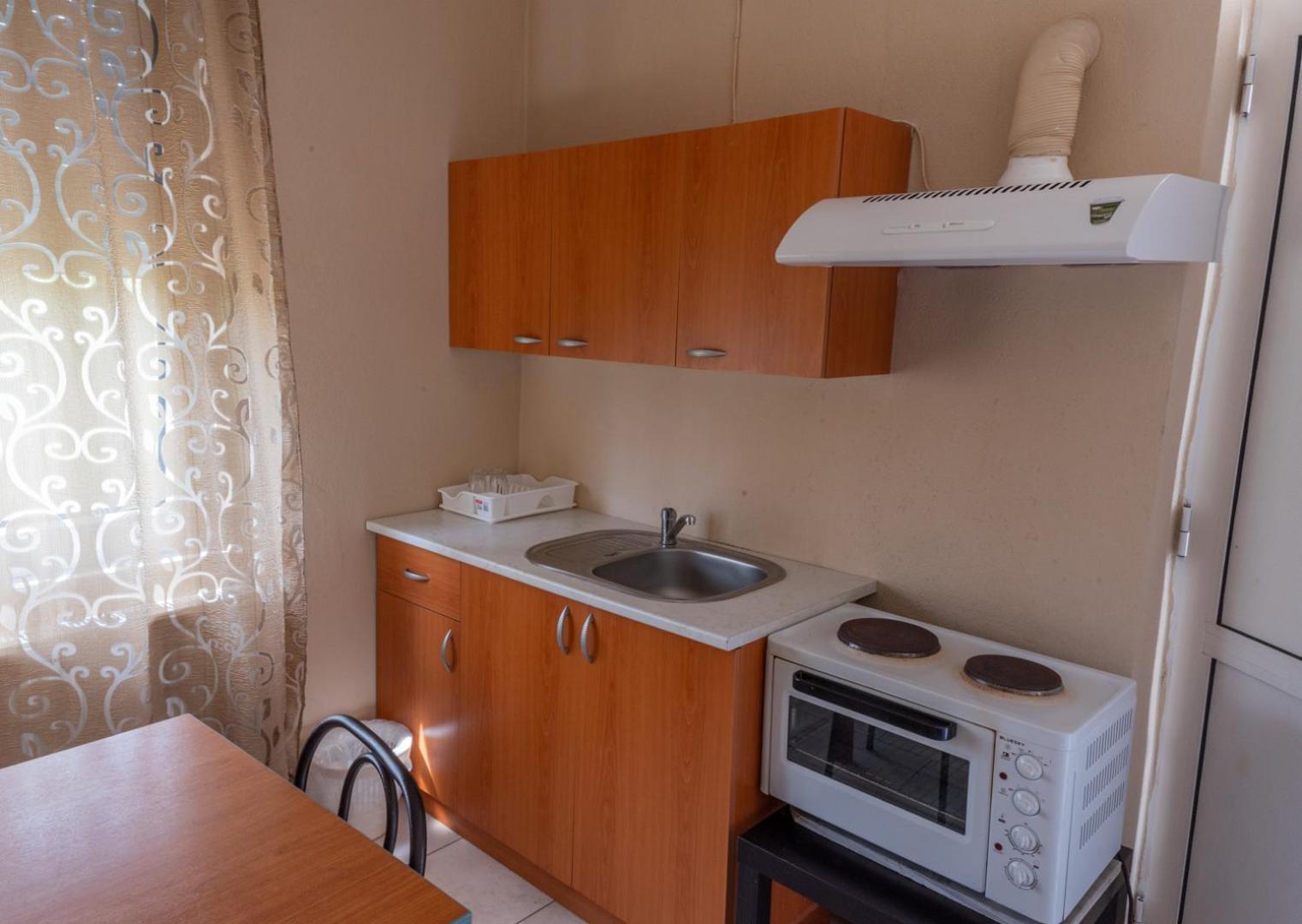 Twin Room - Photo 2