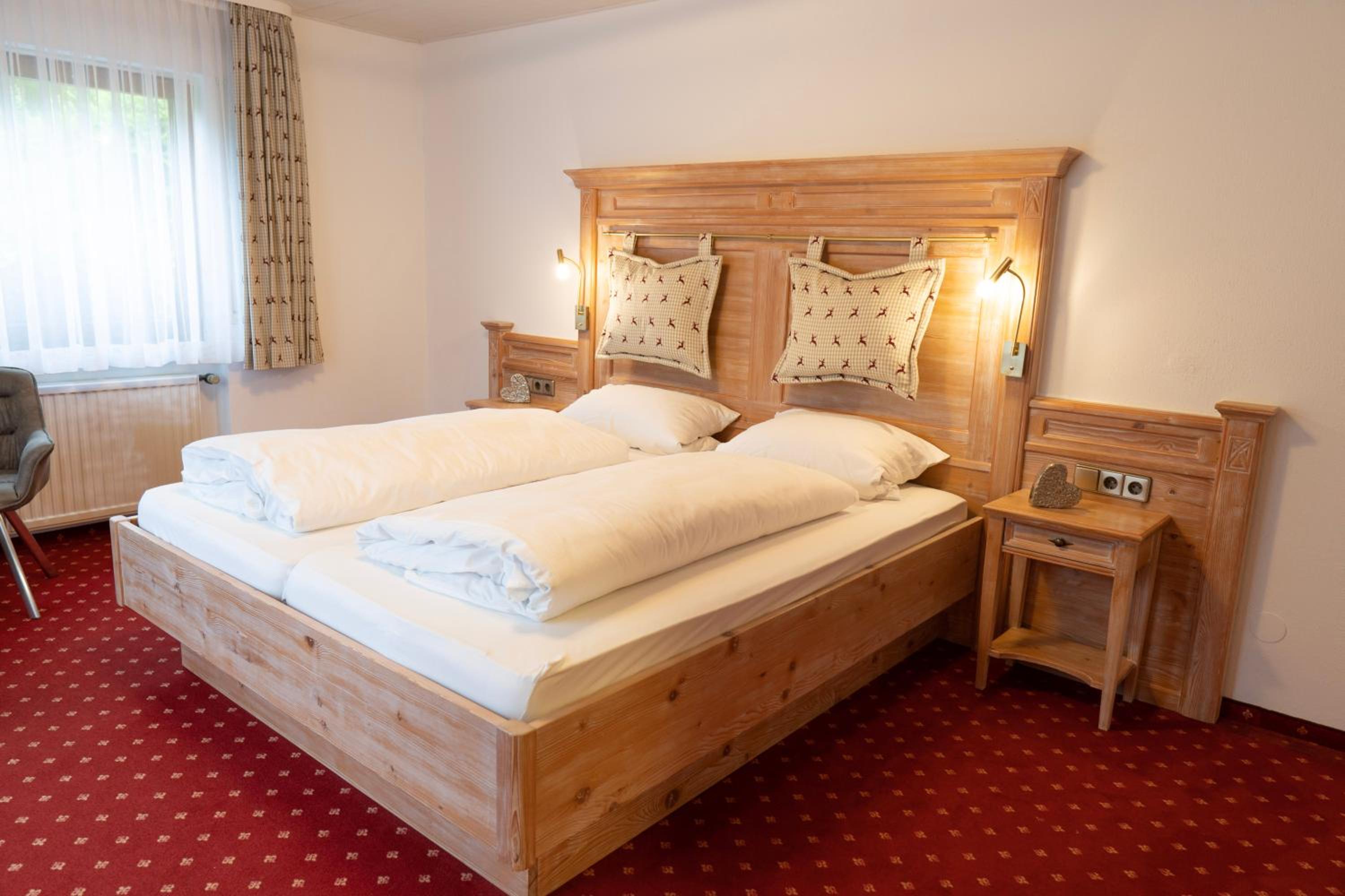 Double Room with Private Bathroom - Photo 1