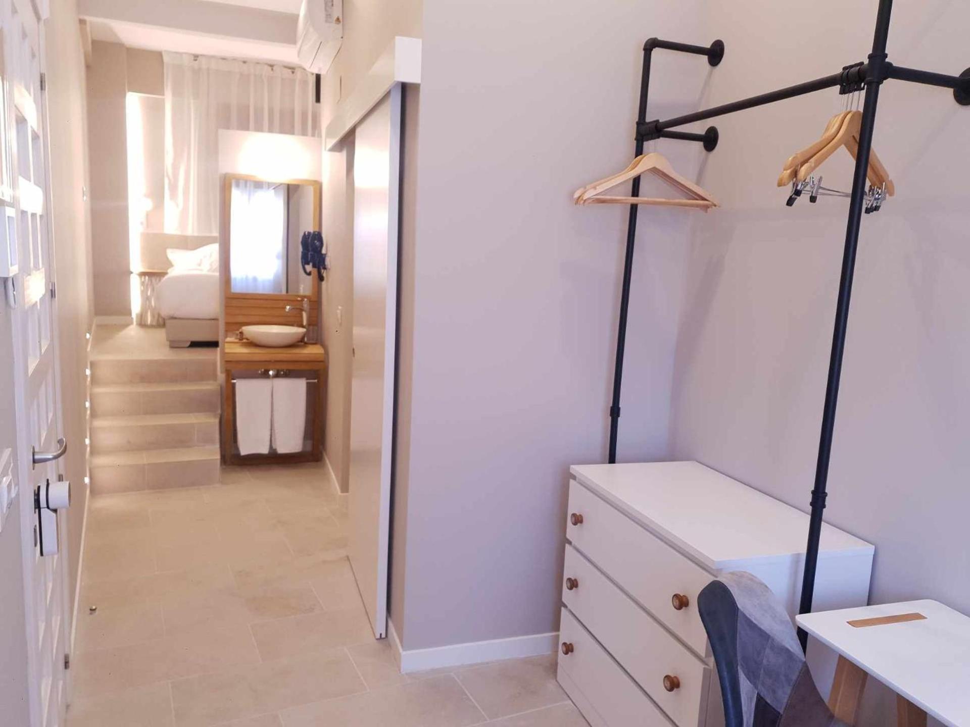 Superior Double Room - Photo 7