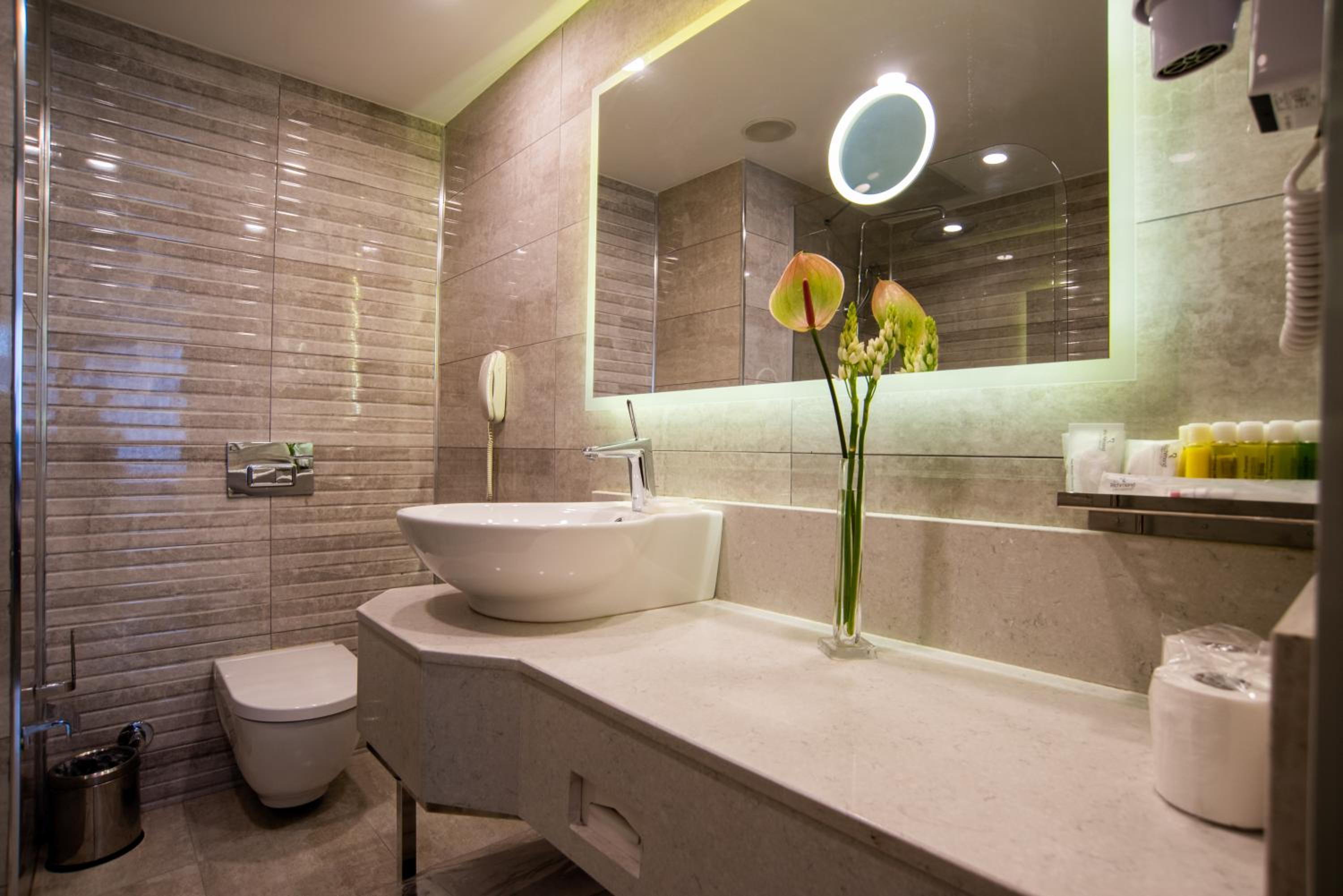 Executive Room with Istiklal Street View photo 2