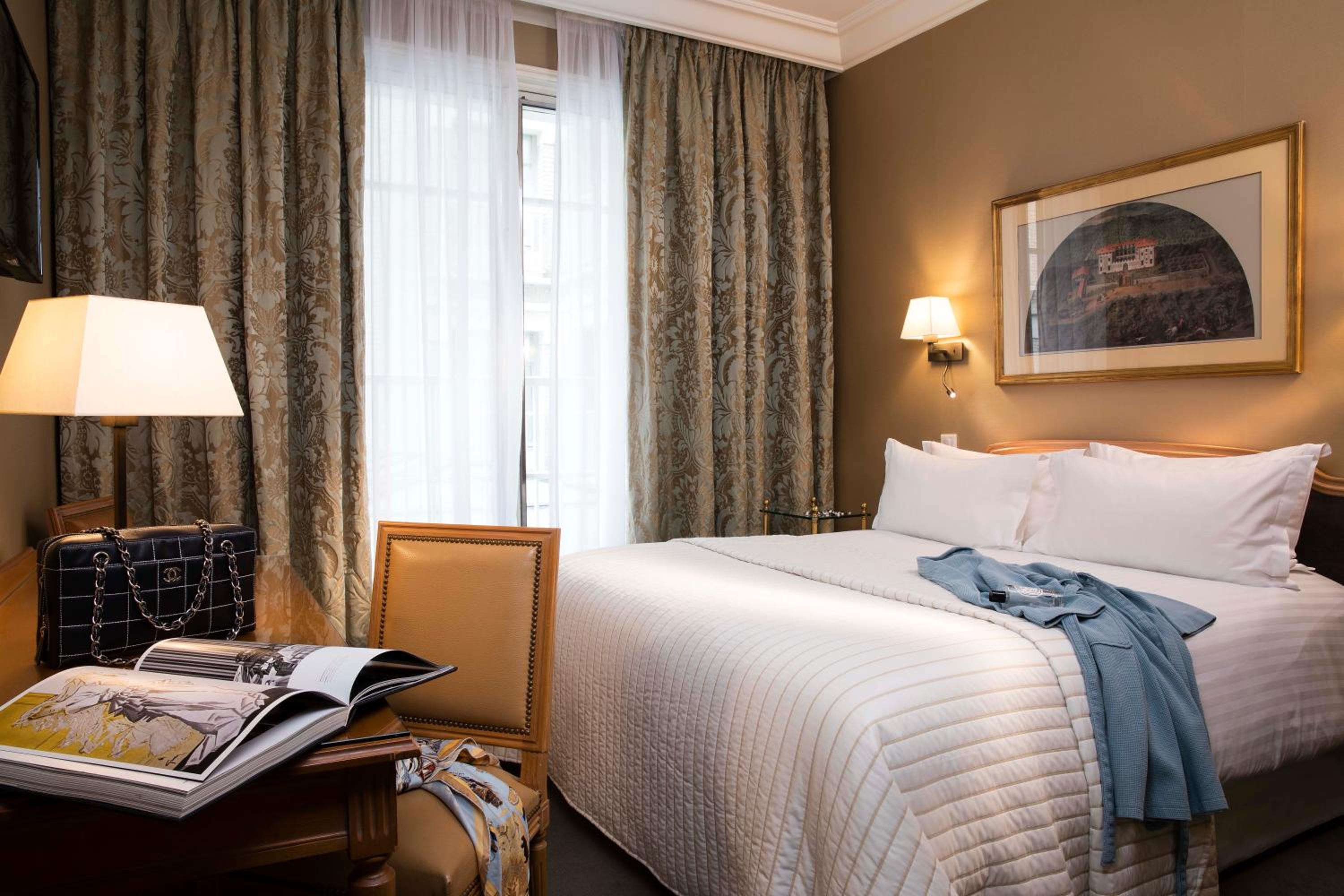 Classic Room - Photo 1