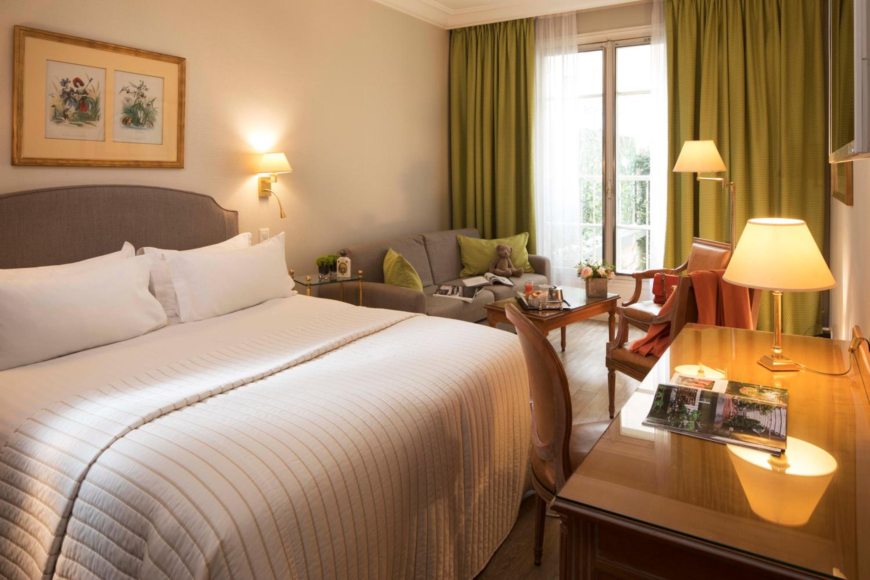 Deluxe Room - Photo 1