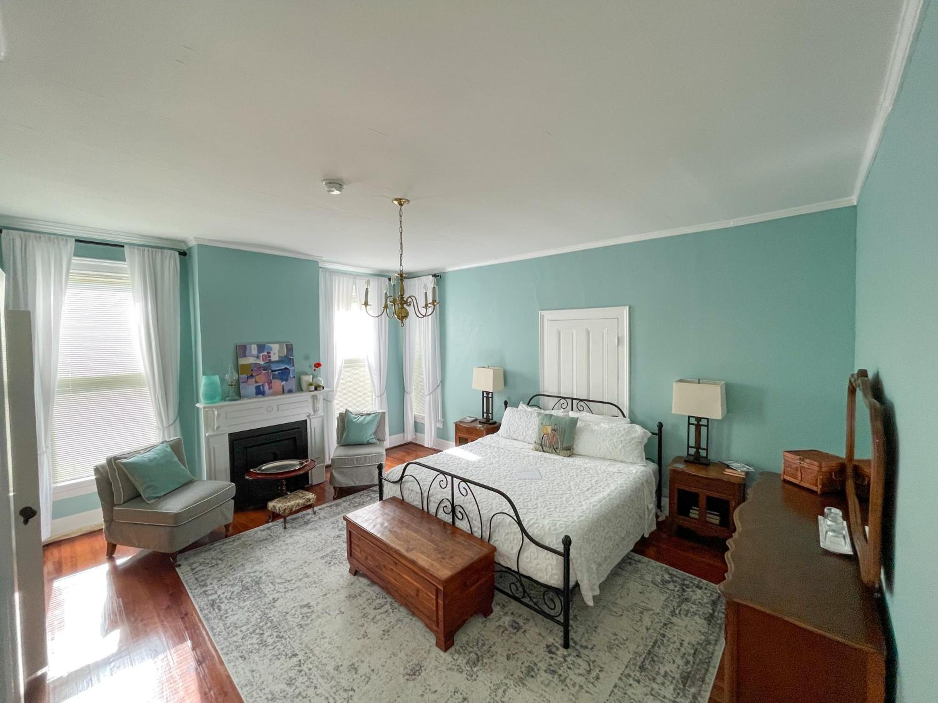 King Room