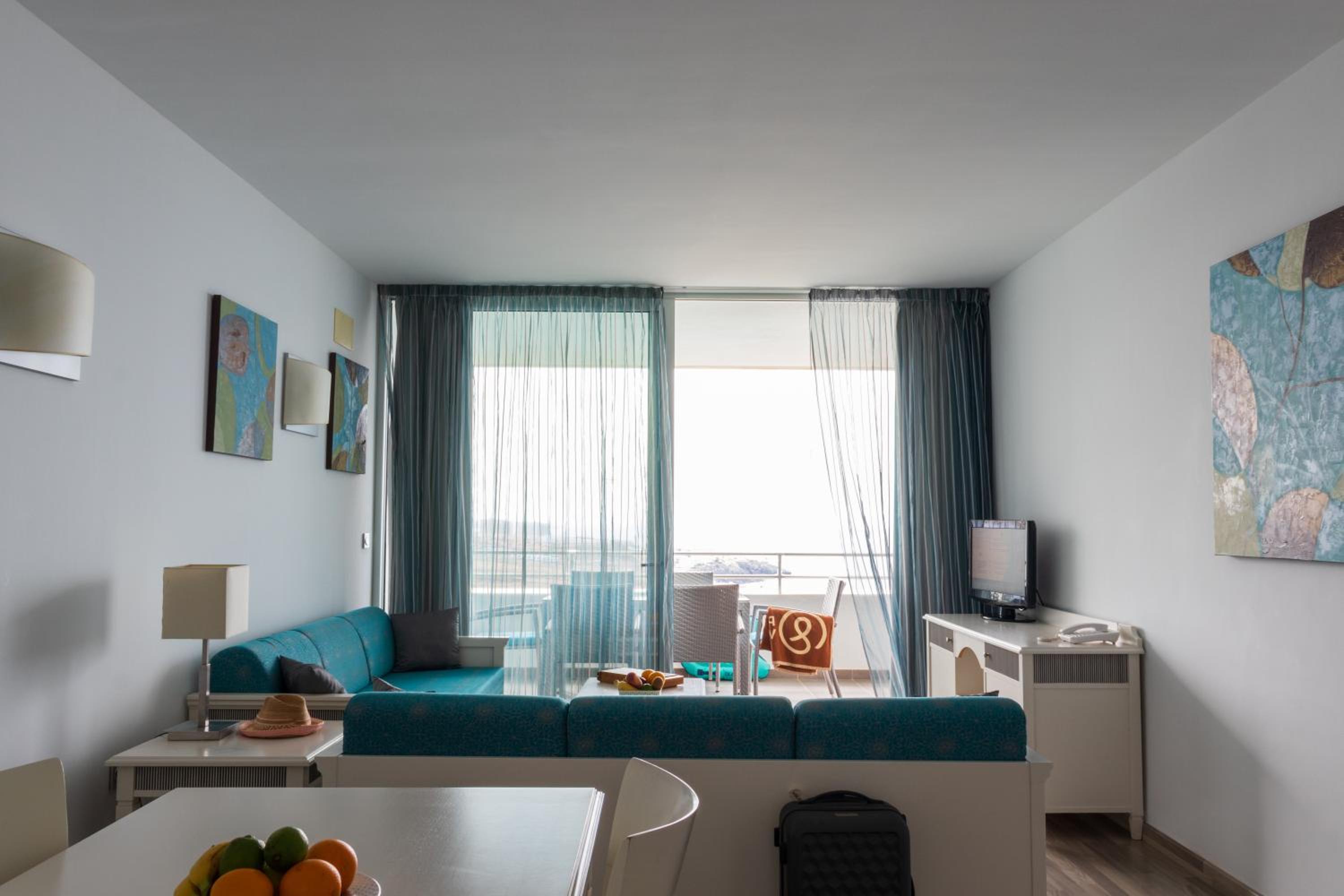 Apartamento de un dormitorio con vista a la piscina (4 adultos)
