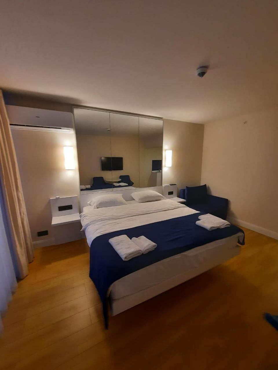 Studio Apartment With Sea View