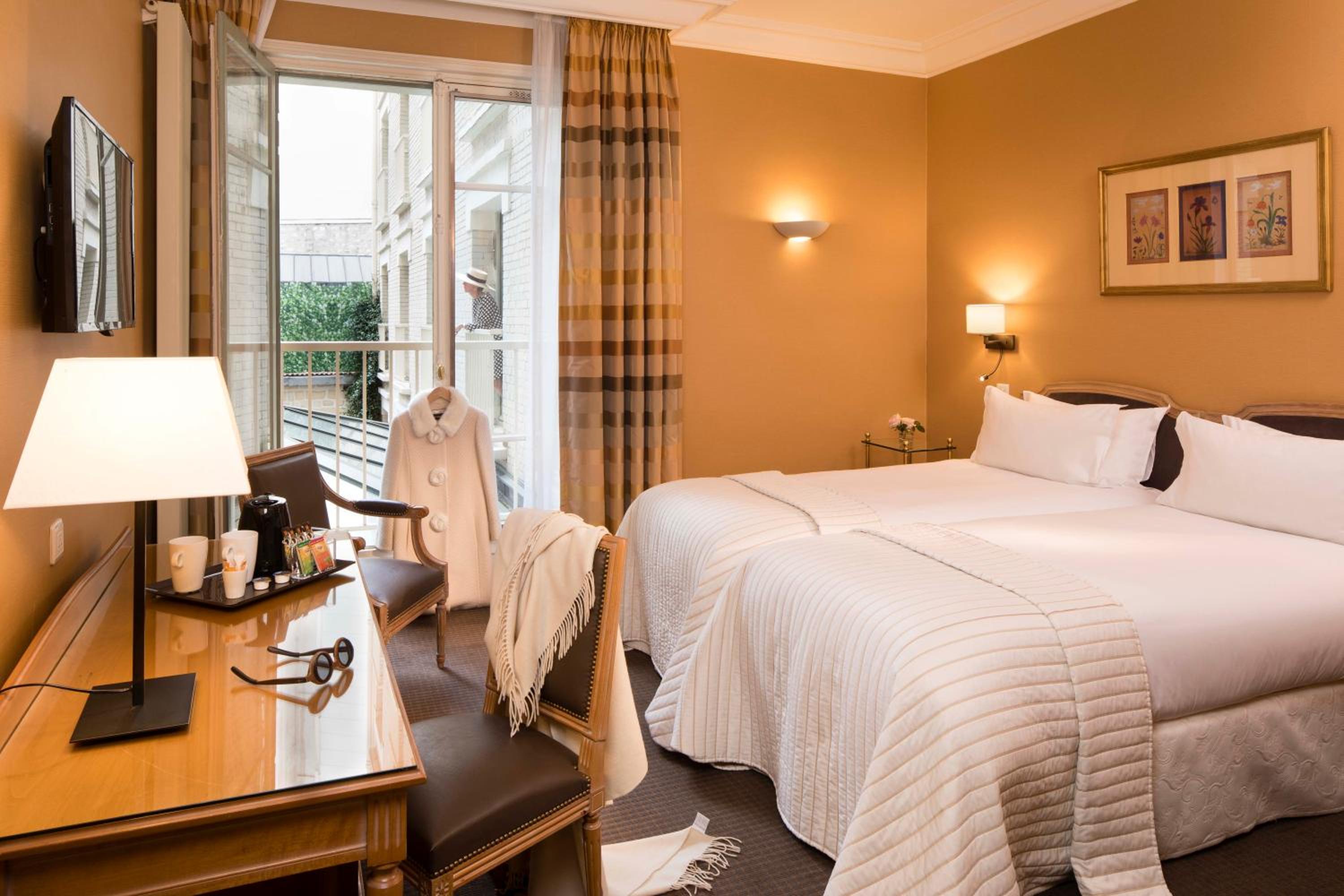 Superior Double Room - Photo 1