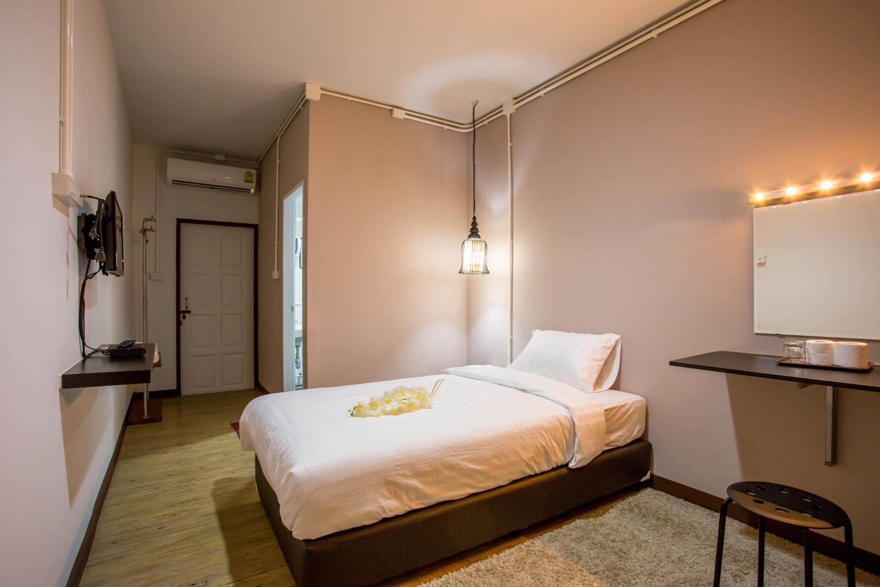 Standard Single Room photo 2