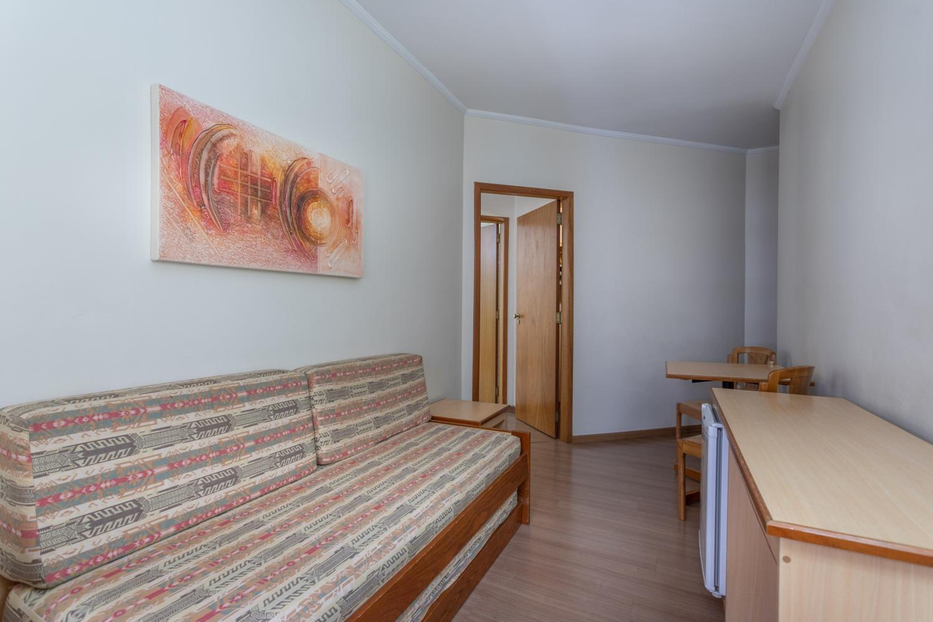 Superior Suite - Photo 5