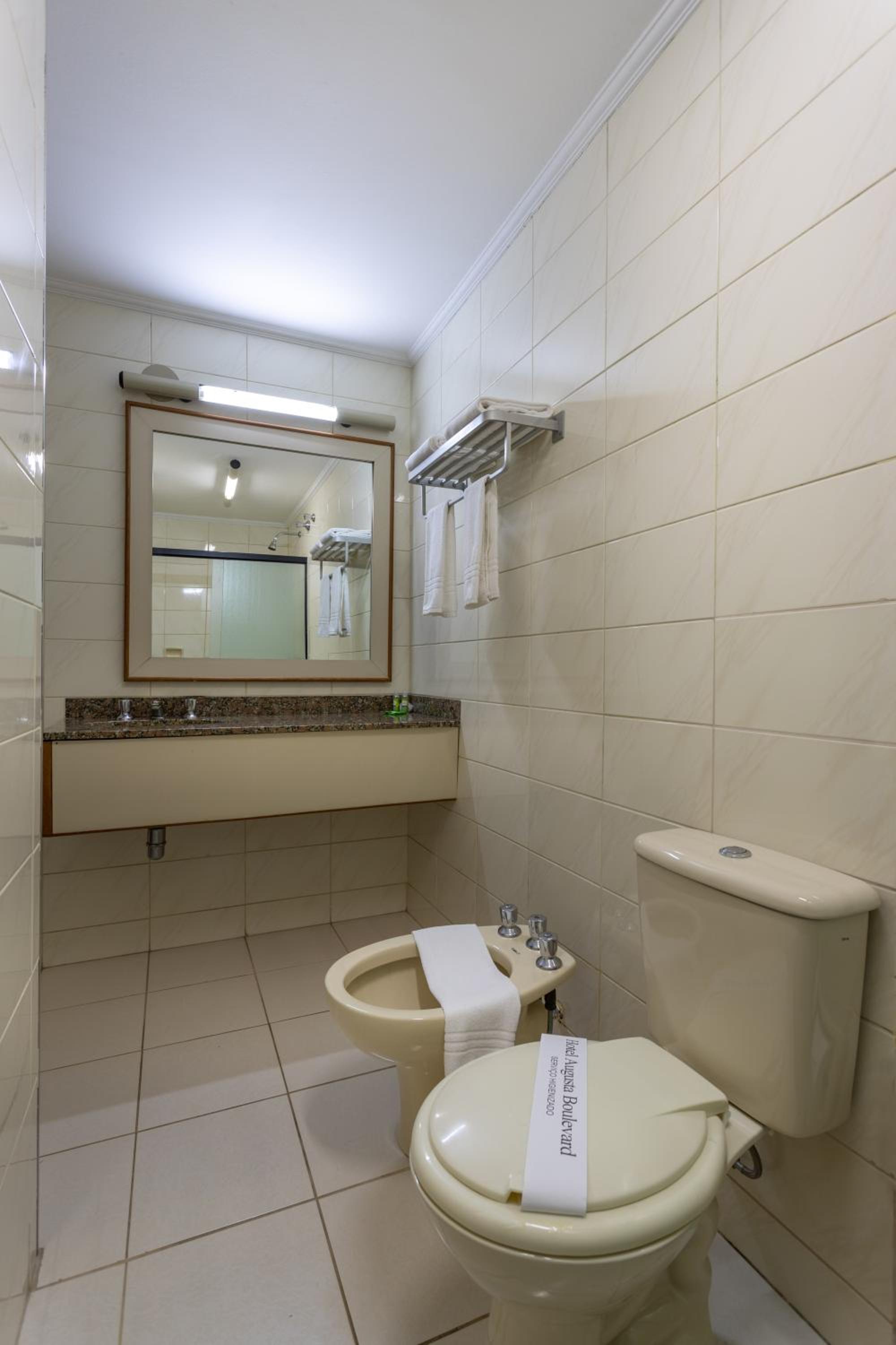 Superior King Suite - Photo 6