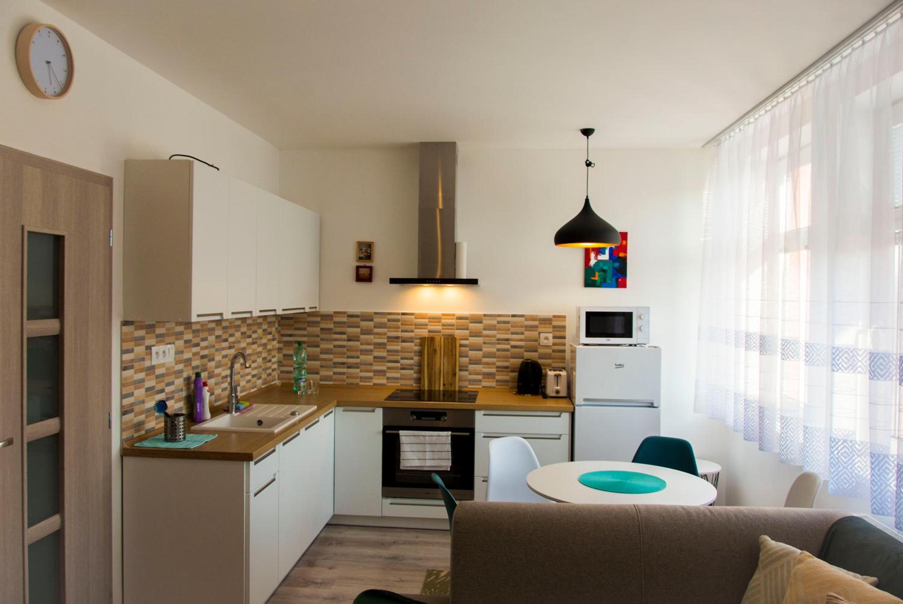 One-Bedroom Apartment - Photo 13