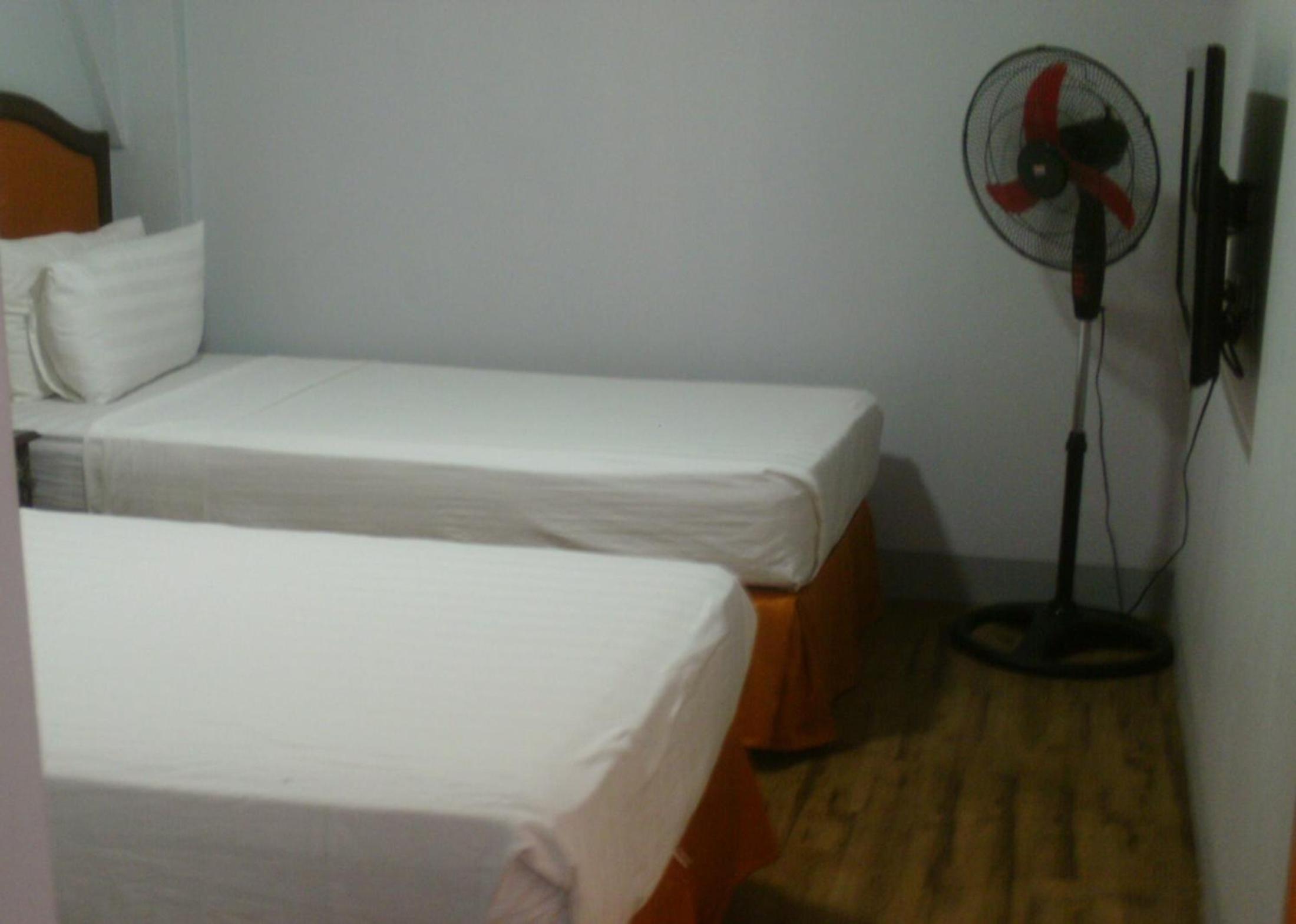 Twin Room with Garden View - Photo 1