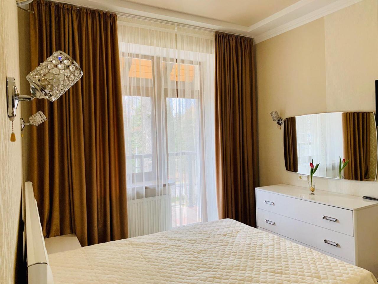 Standard Queen Room photo 1