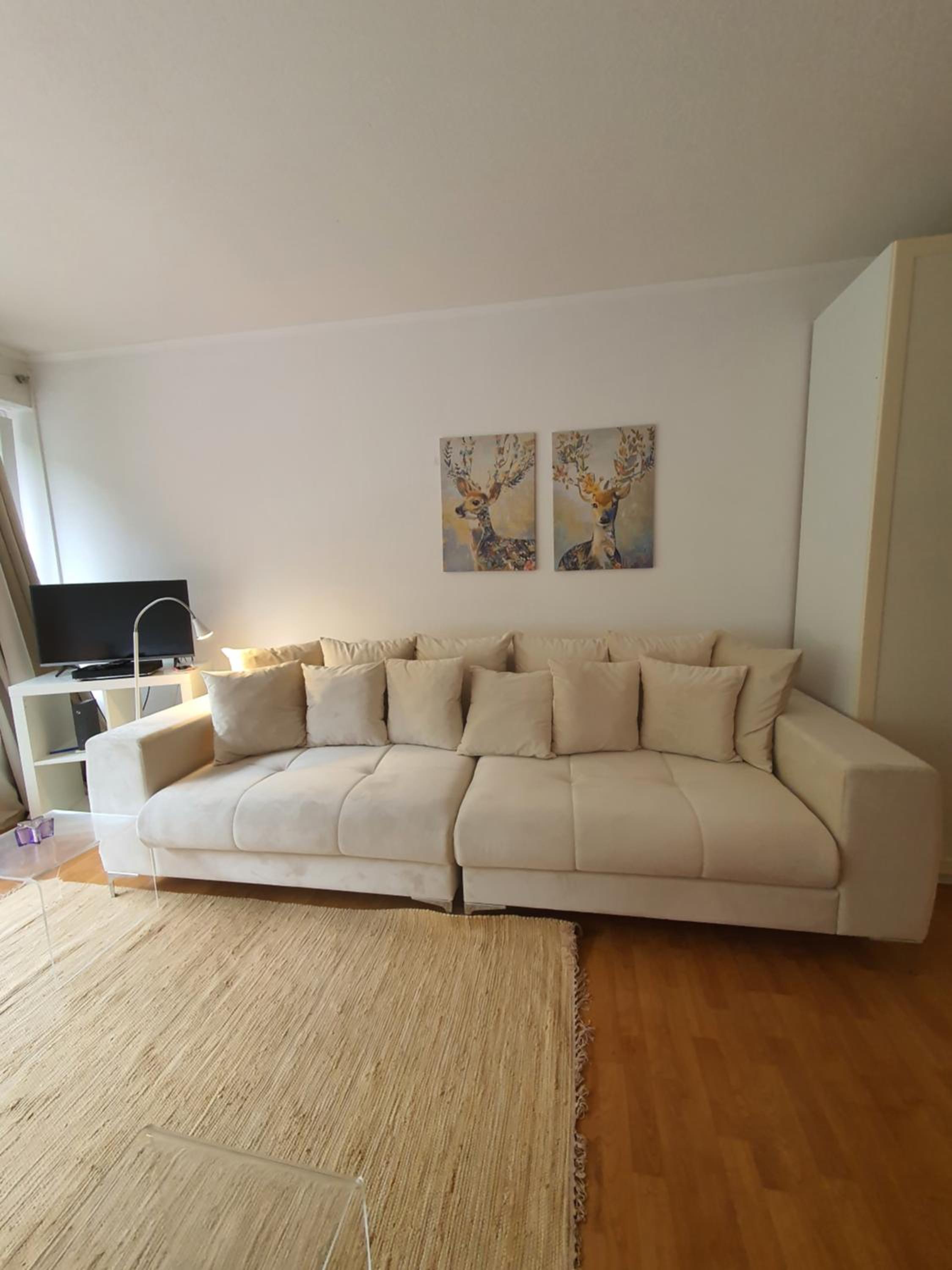 Apartment With Balcony photo 1