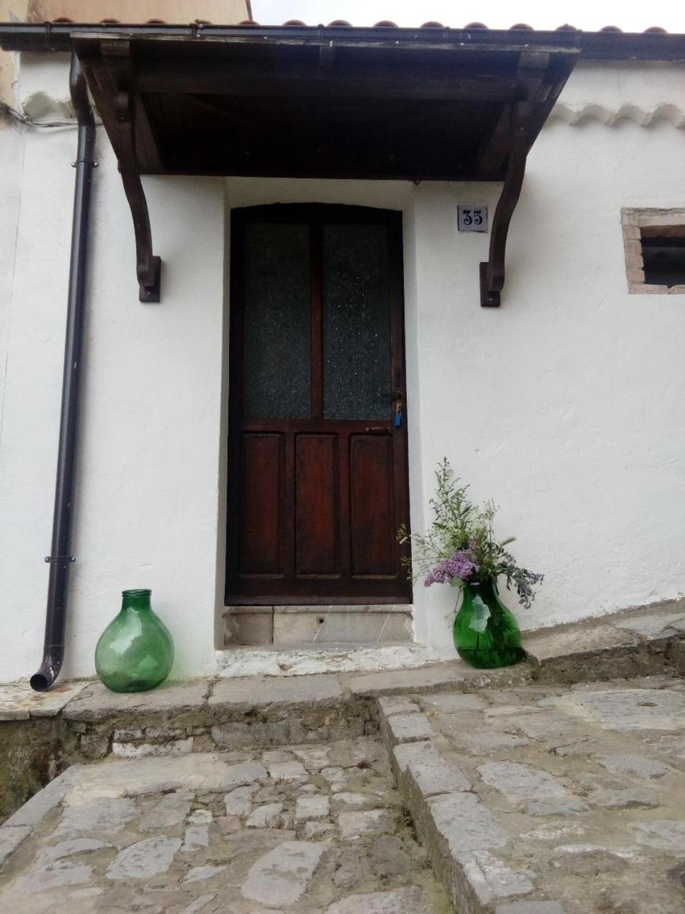 Apartment - Split Level - Photo 27