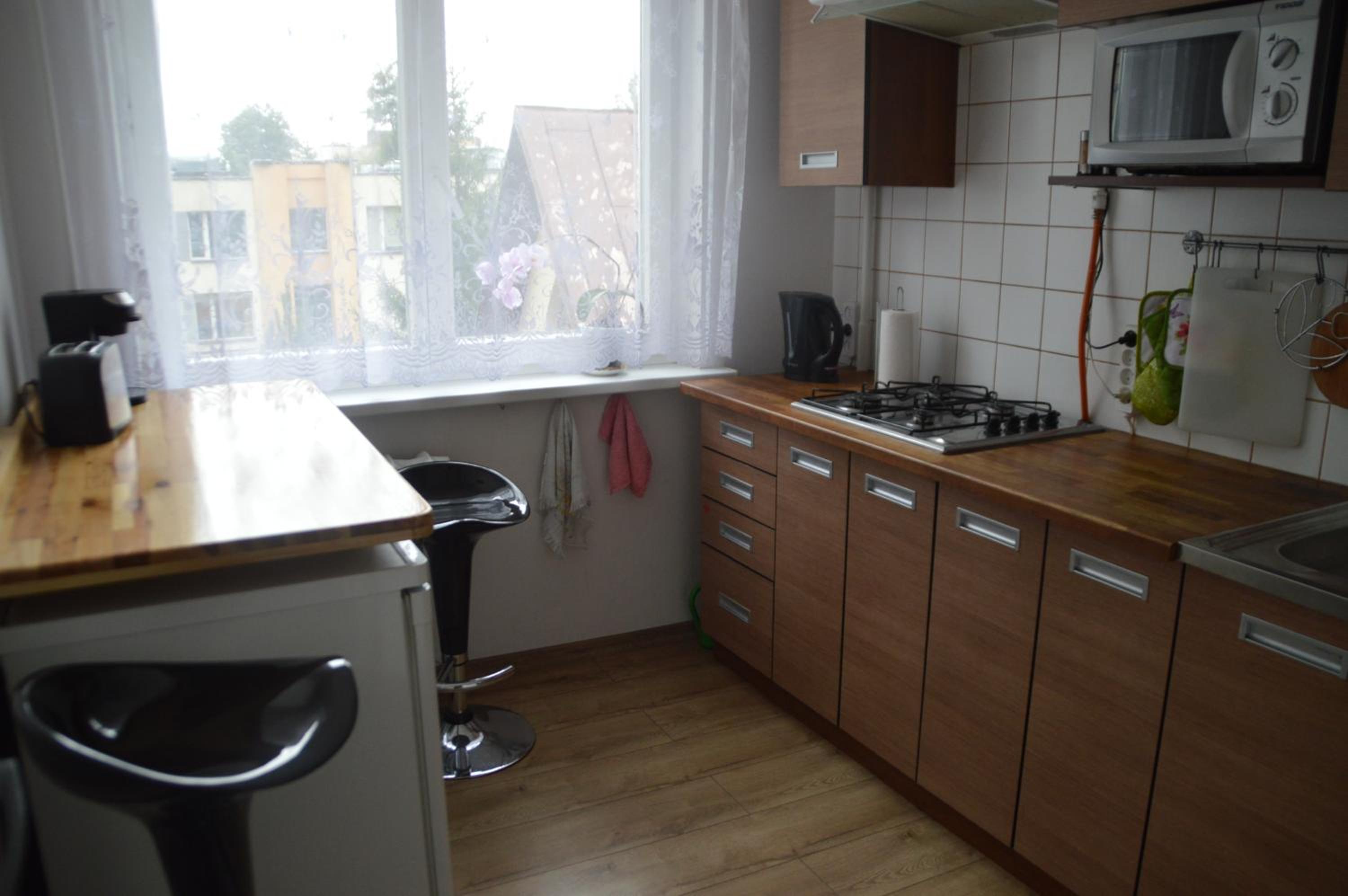 Three-Bedroom Apartment - Photo 8