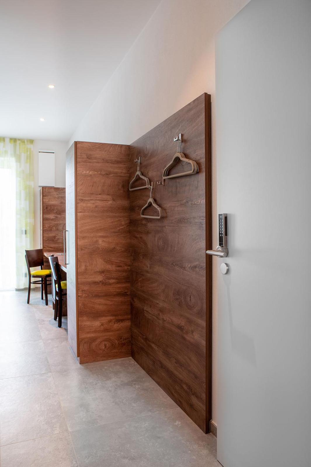 Double or Twin Room - Photo 3