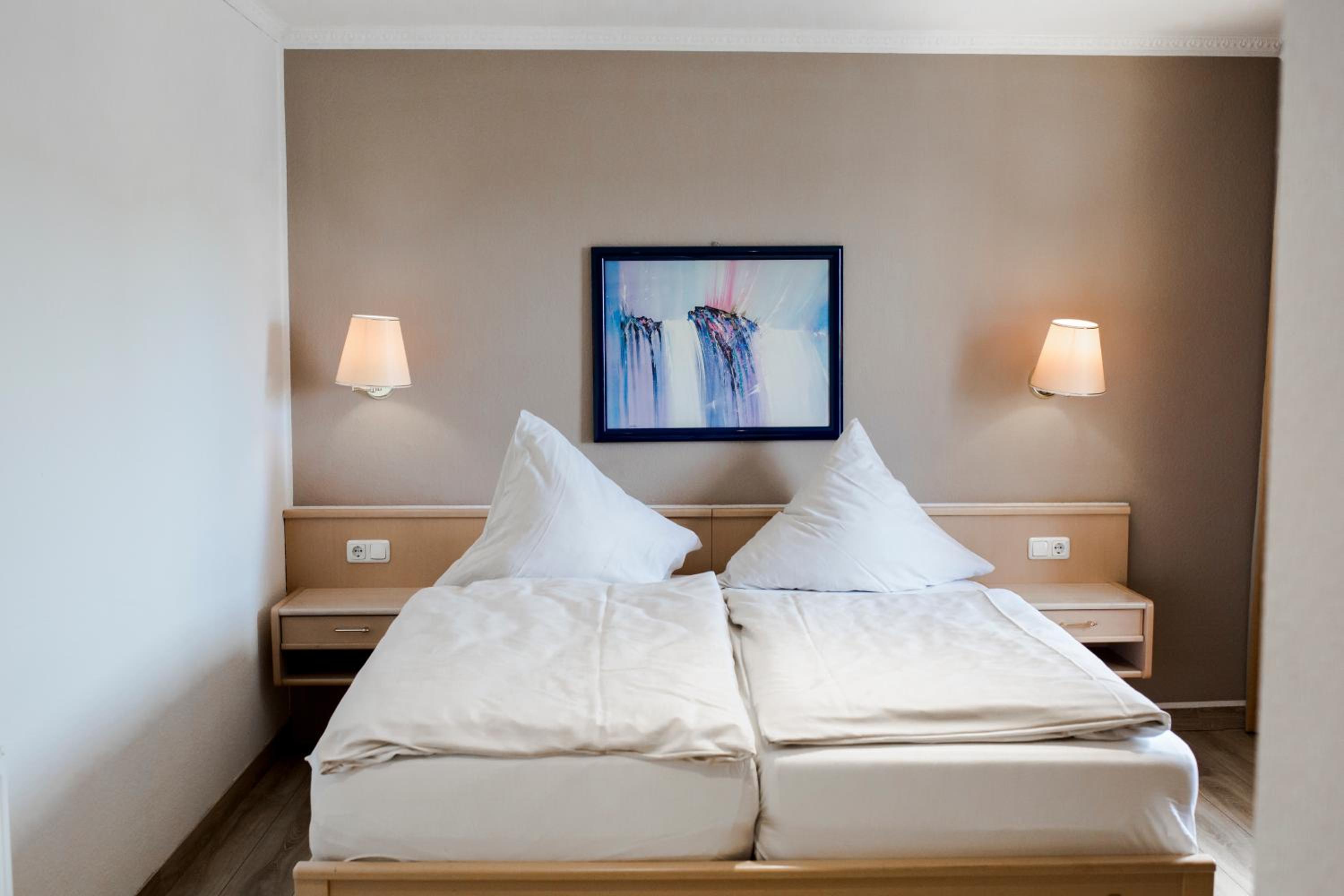 Double Room - Photo 13
