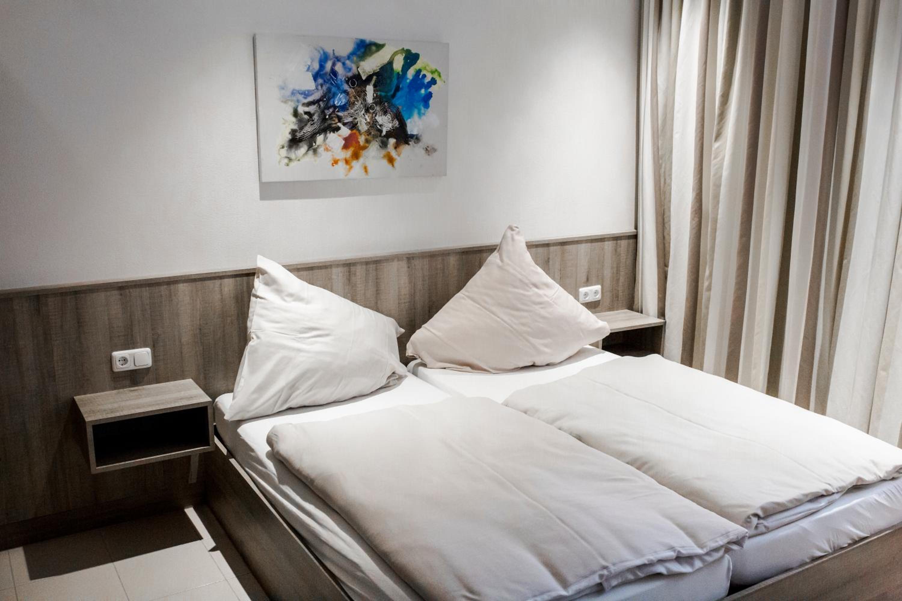 Double Room - Photo 3
