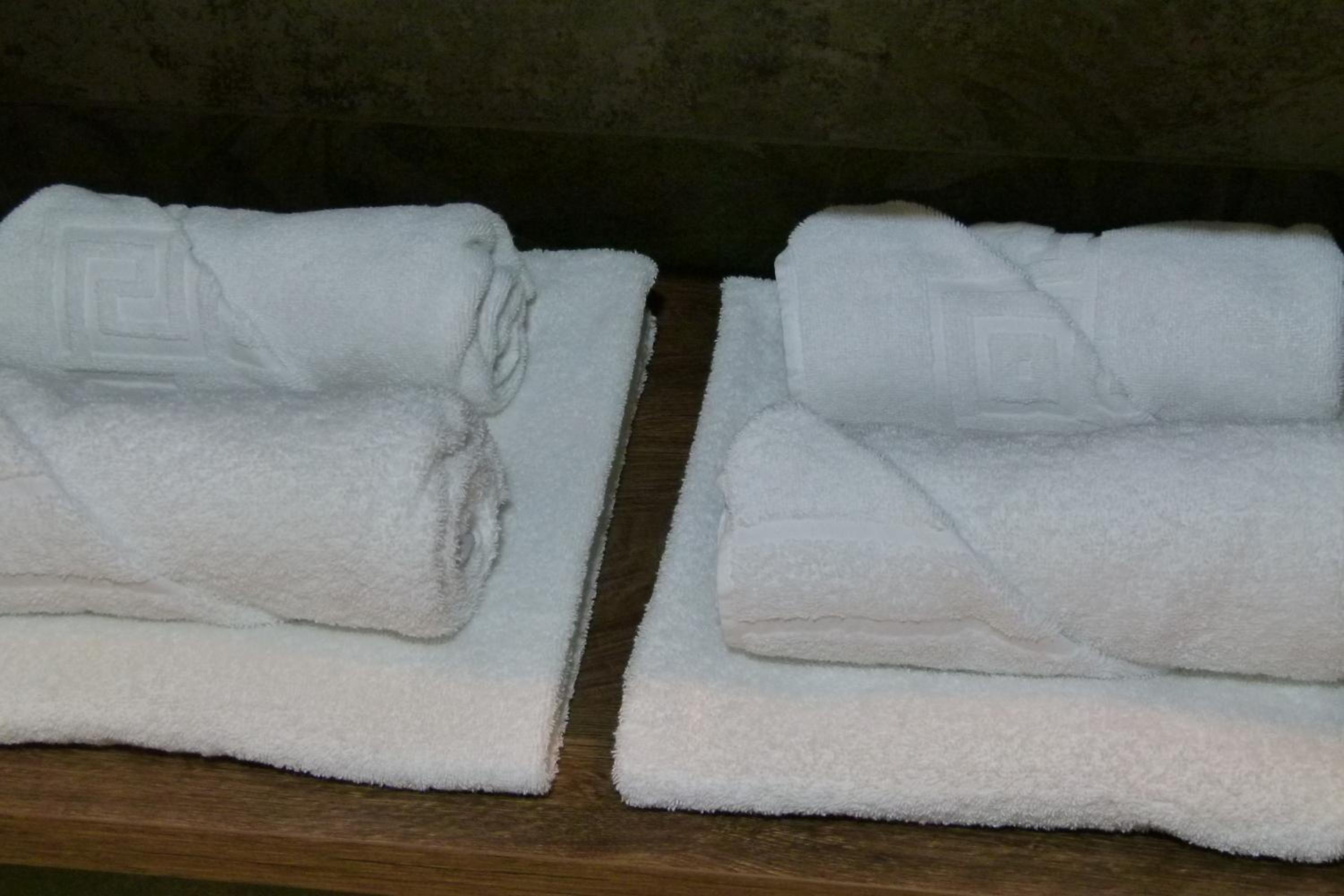 Double or Twin Room - Photo 12