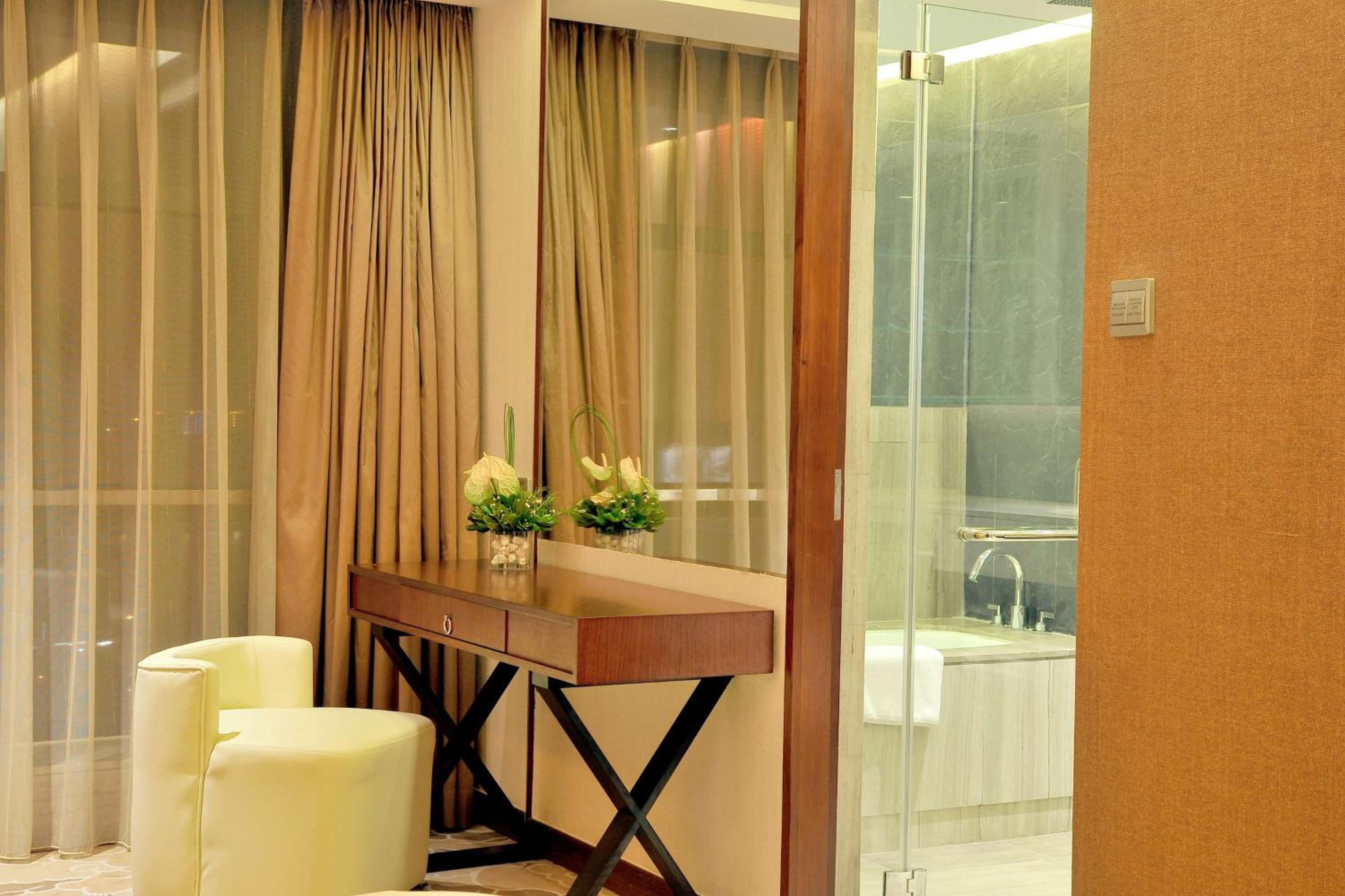 Junior Suite with River View - Photo 5
