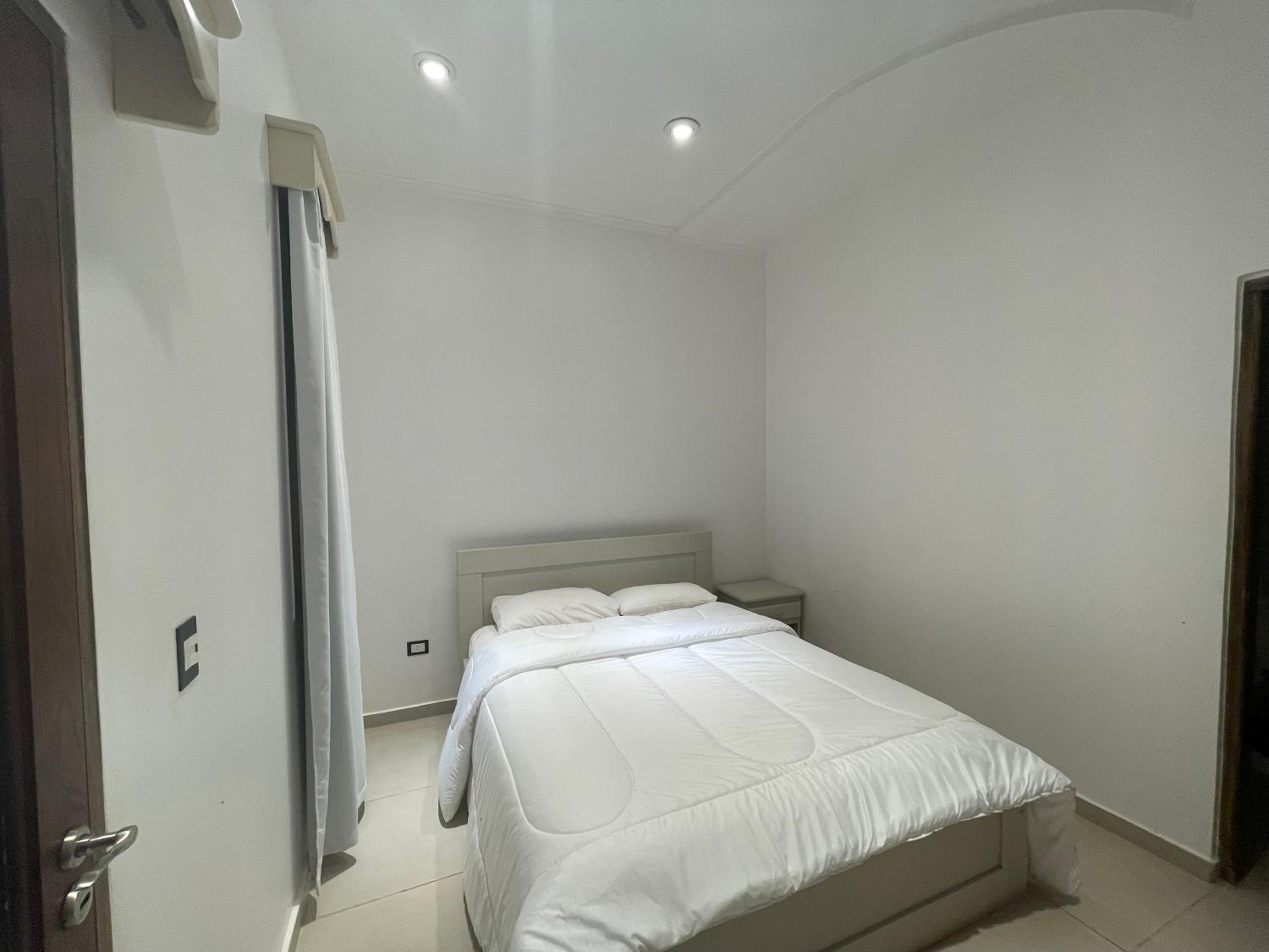 Budget Single Room