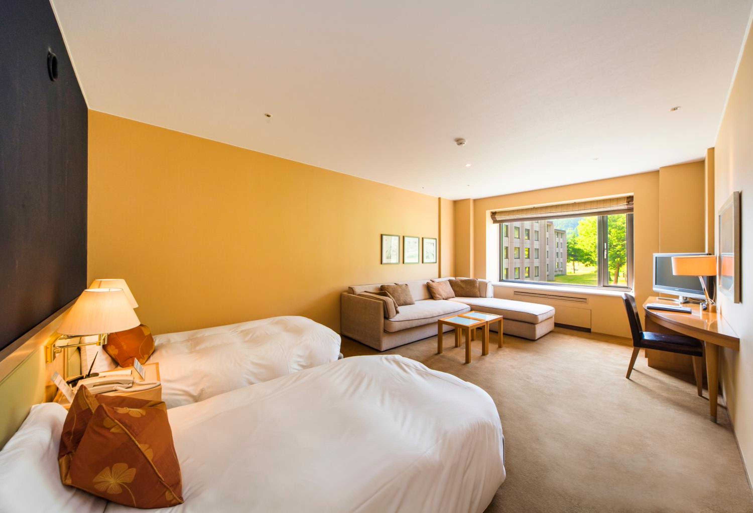 Comfort Twin Room - Non-Smoking