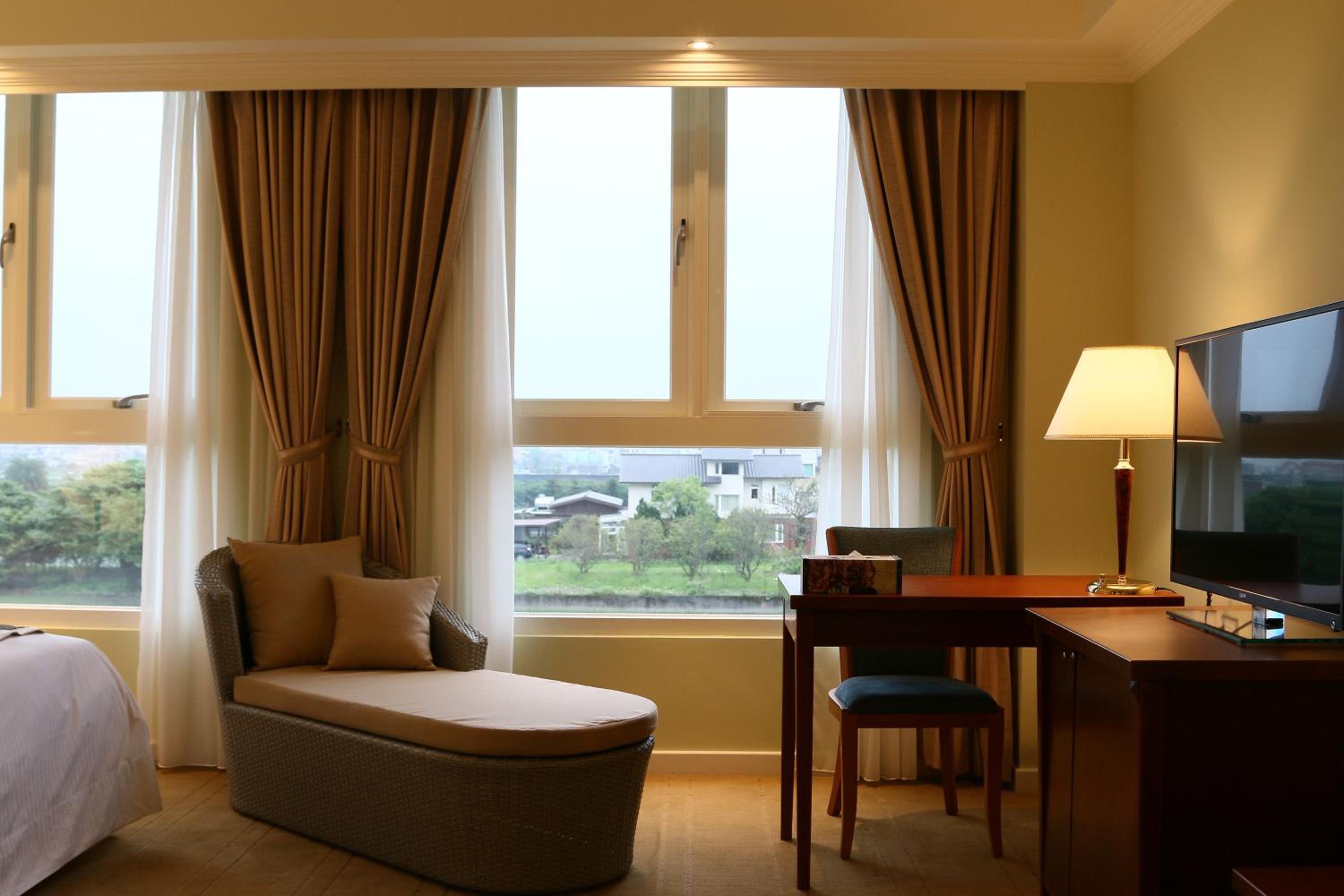 Deluxe Double Room photo 2