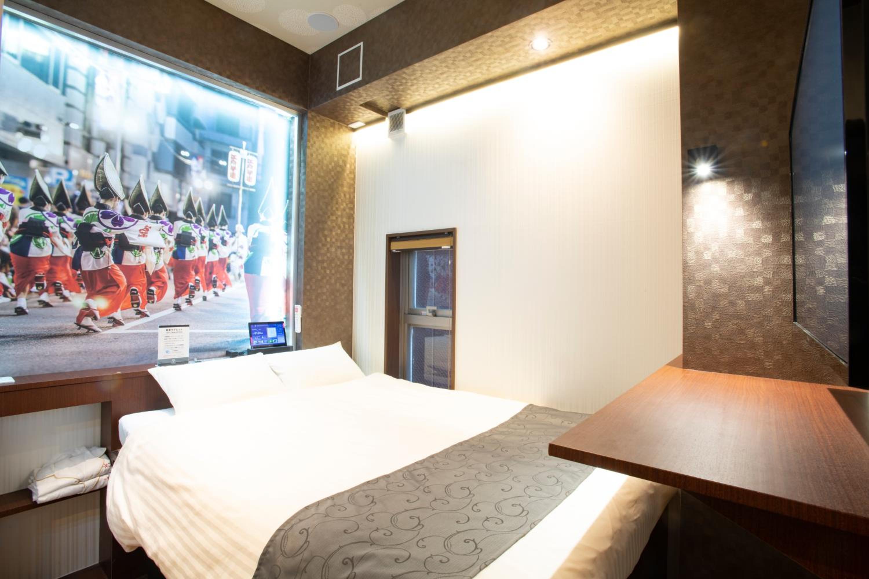 Double Room - Photo 5