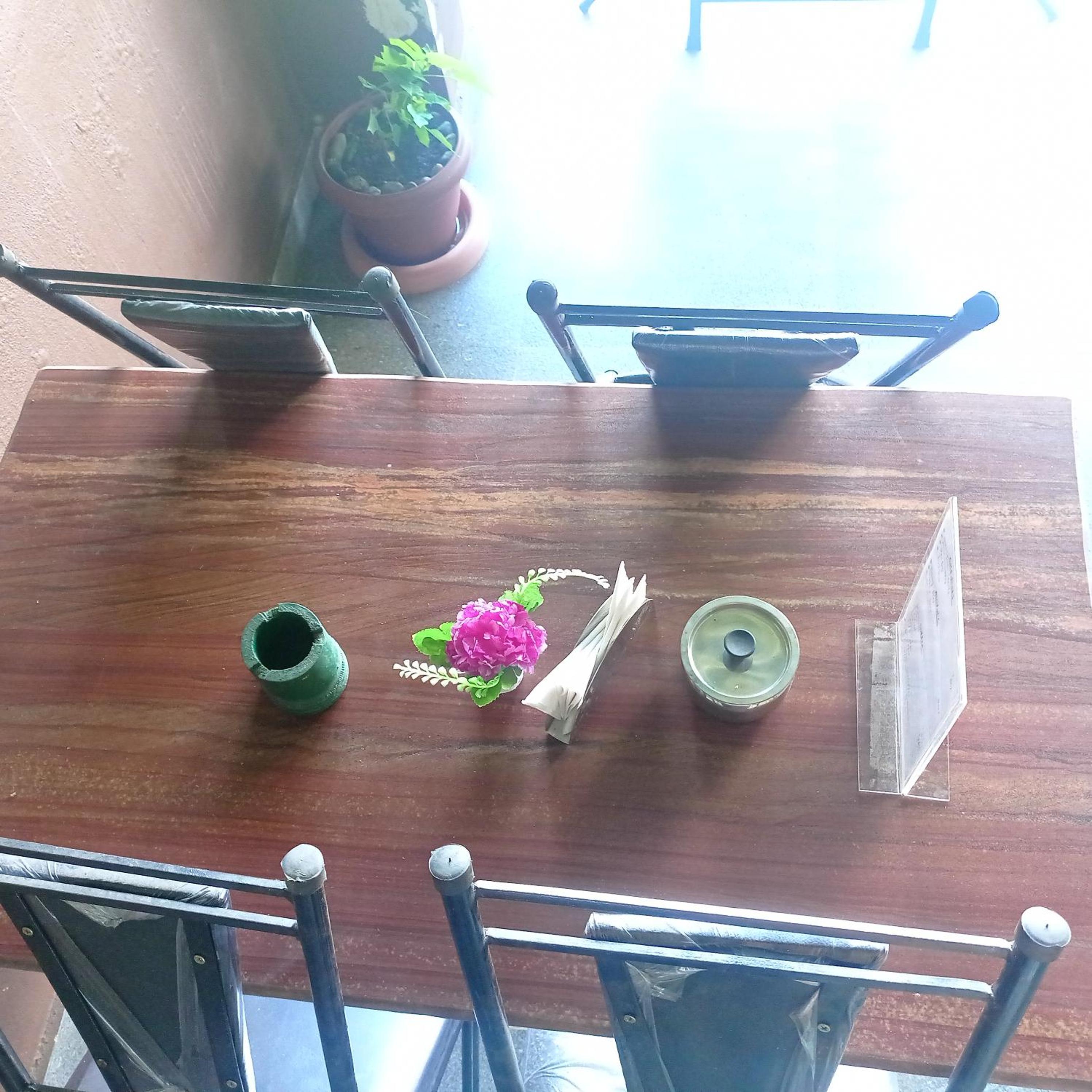 Family Room with Balcony photo 2