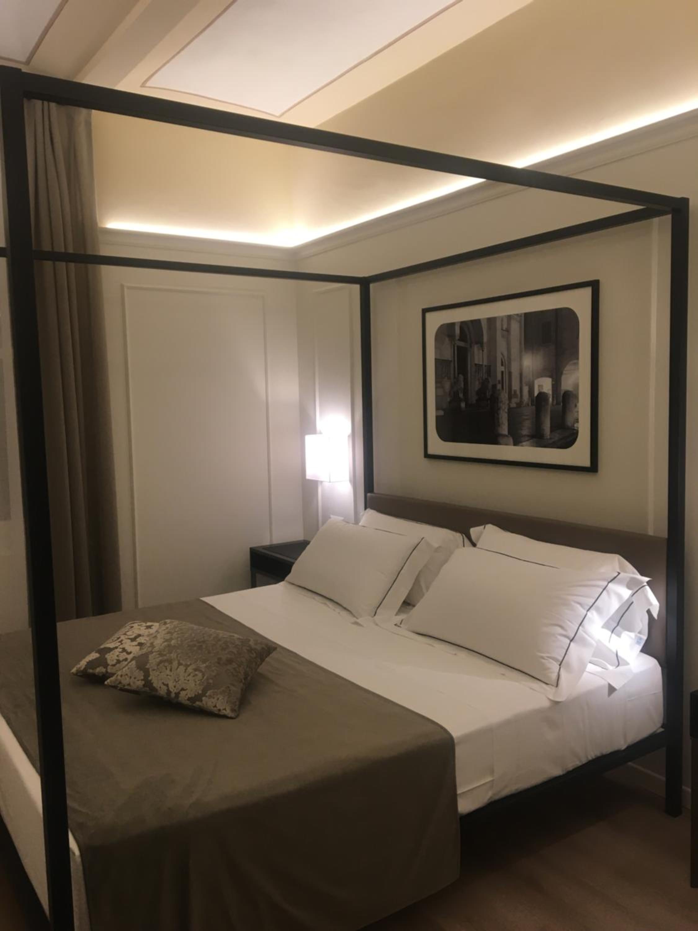 Double Room - Photo 9