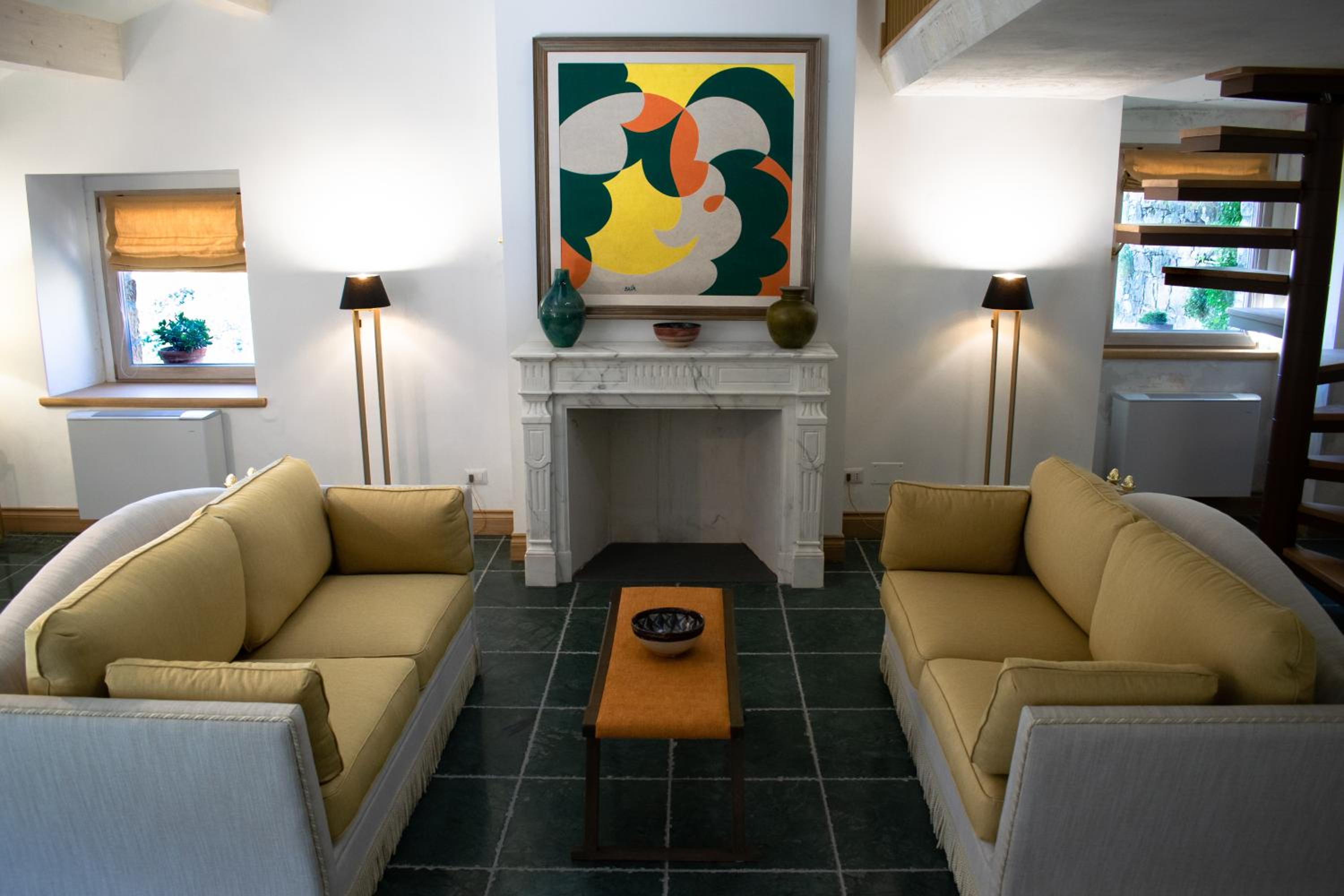 Deluxe Suite - Photo 8