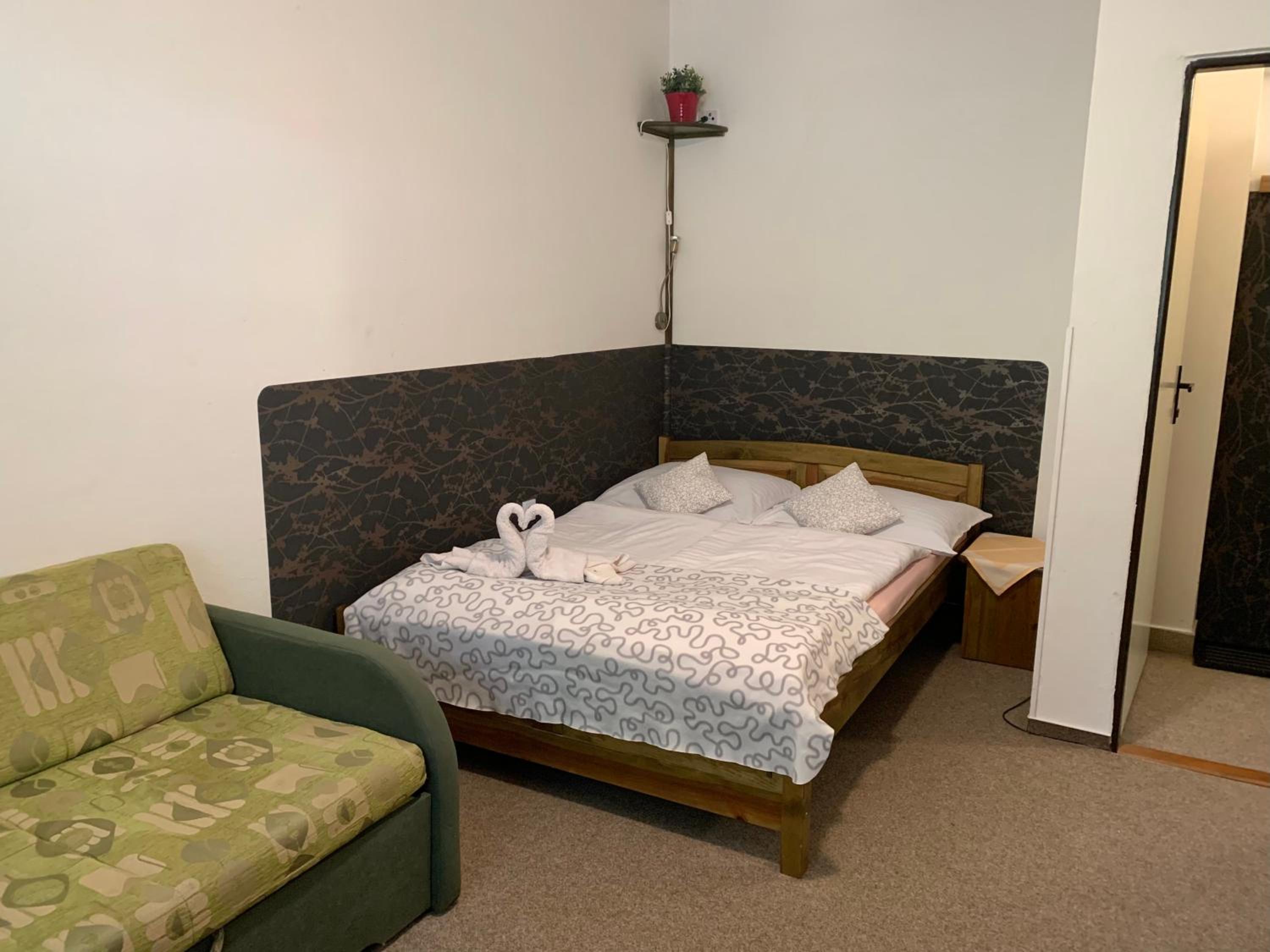 Double Room with Extra Bed photo 1