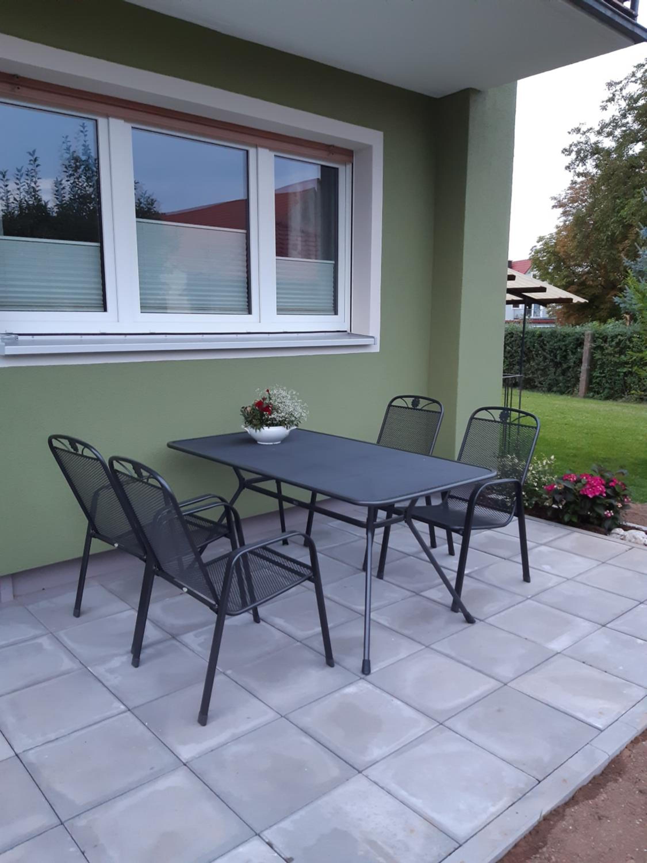 Apartment with Terrace photo 2