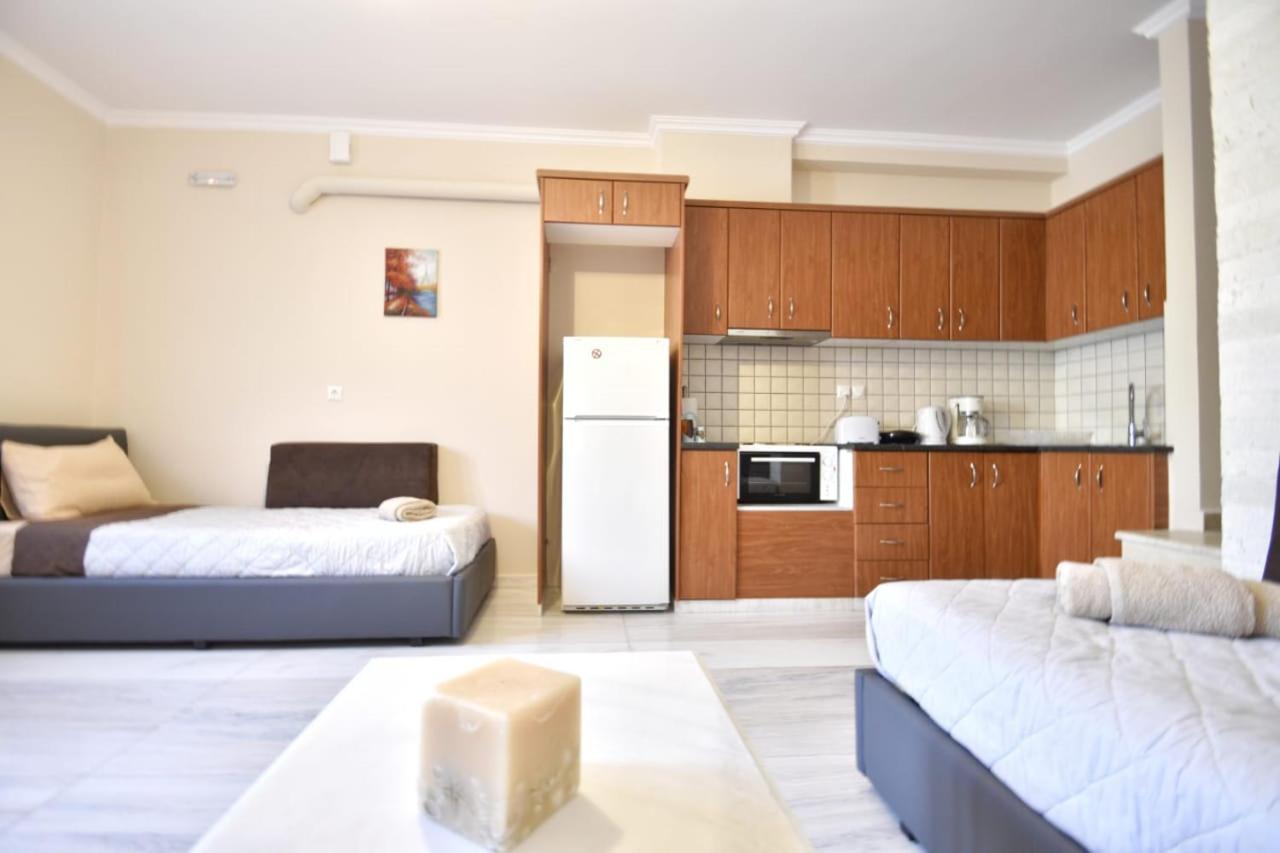 One-Bedroom Apartment - Photo 8