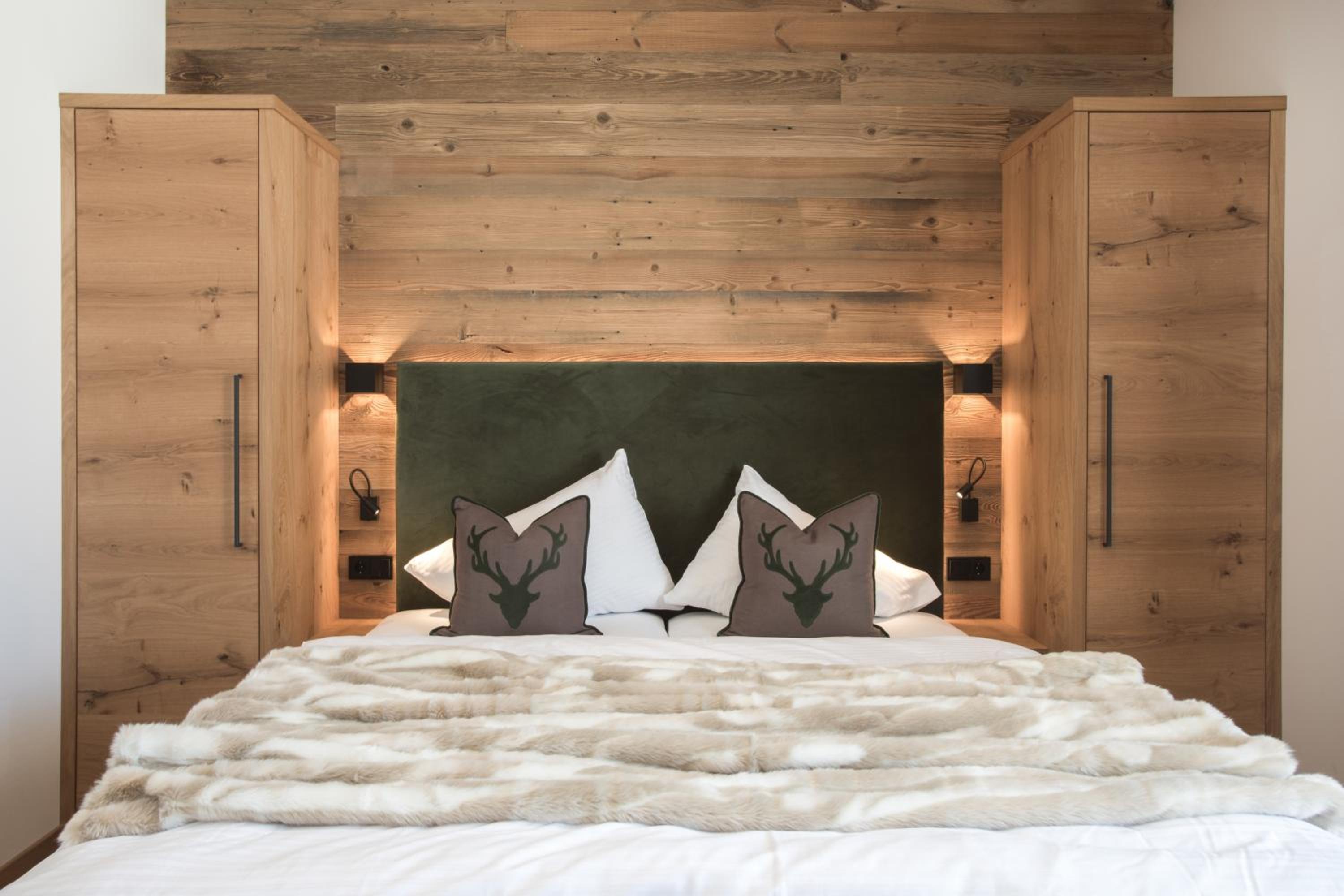 Three-Bedroom Chalet photo 1