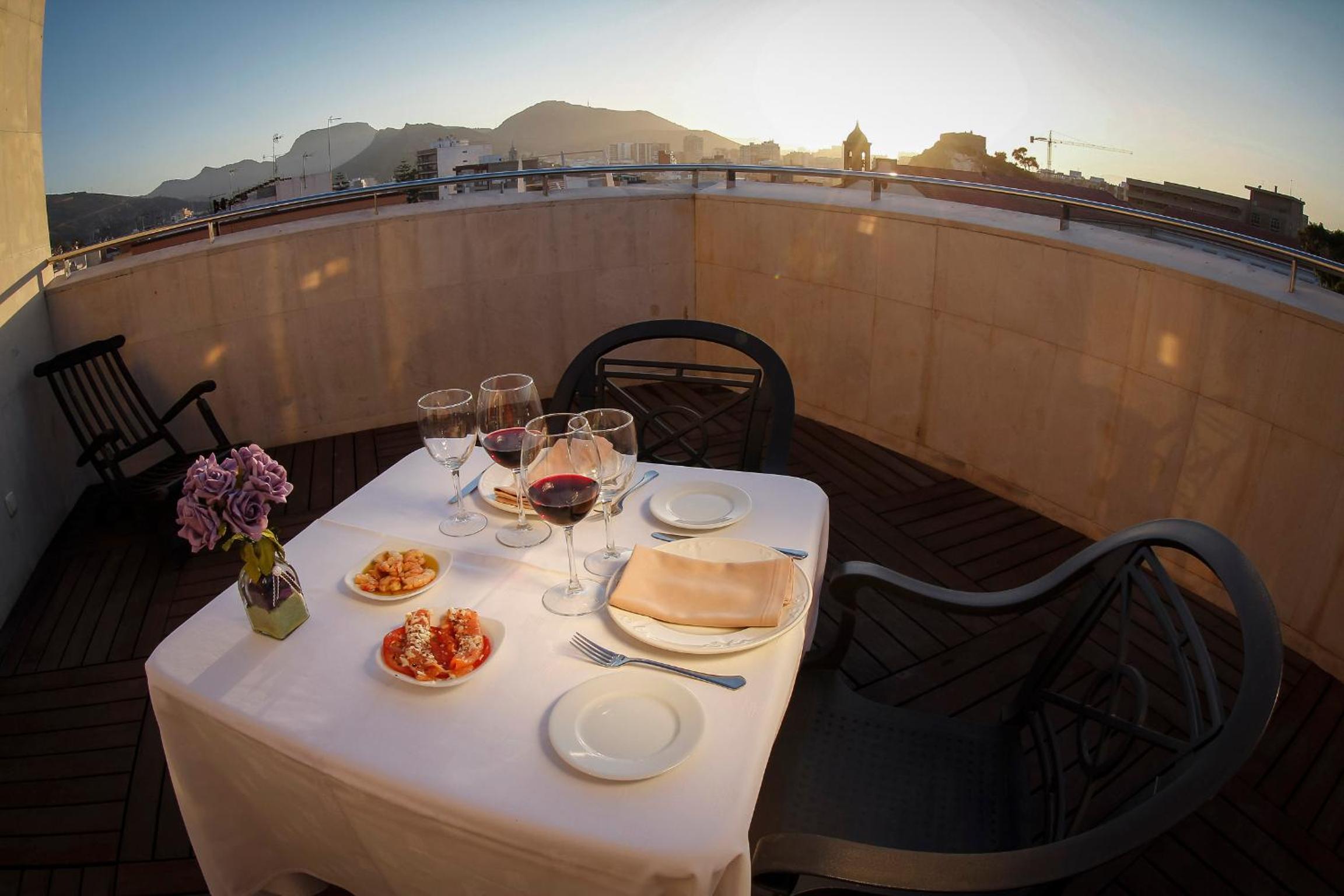 Superior Double Room with Terrace - Photo 9