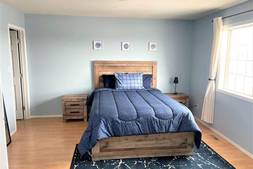 Two-Bedroom House photo 2