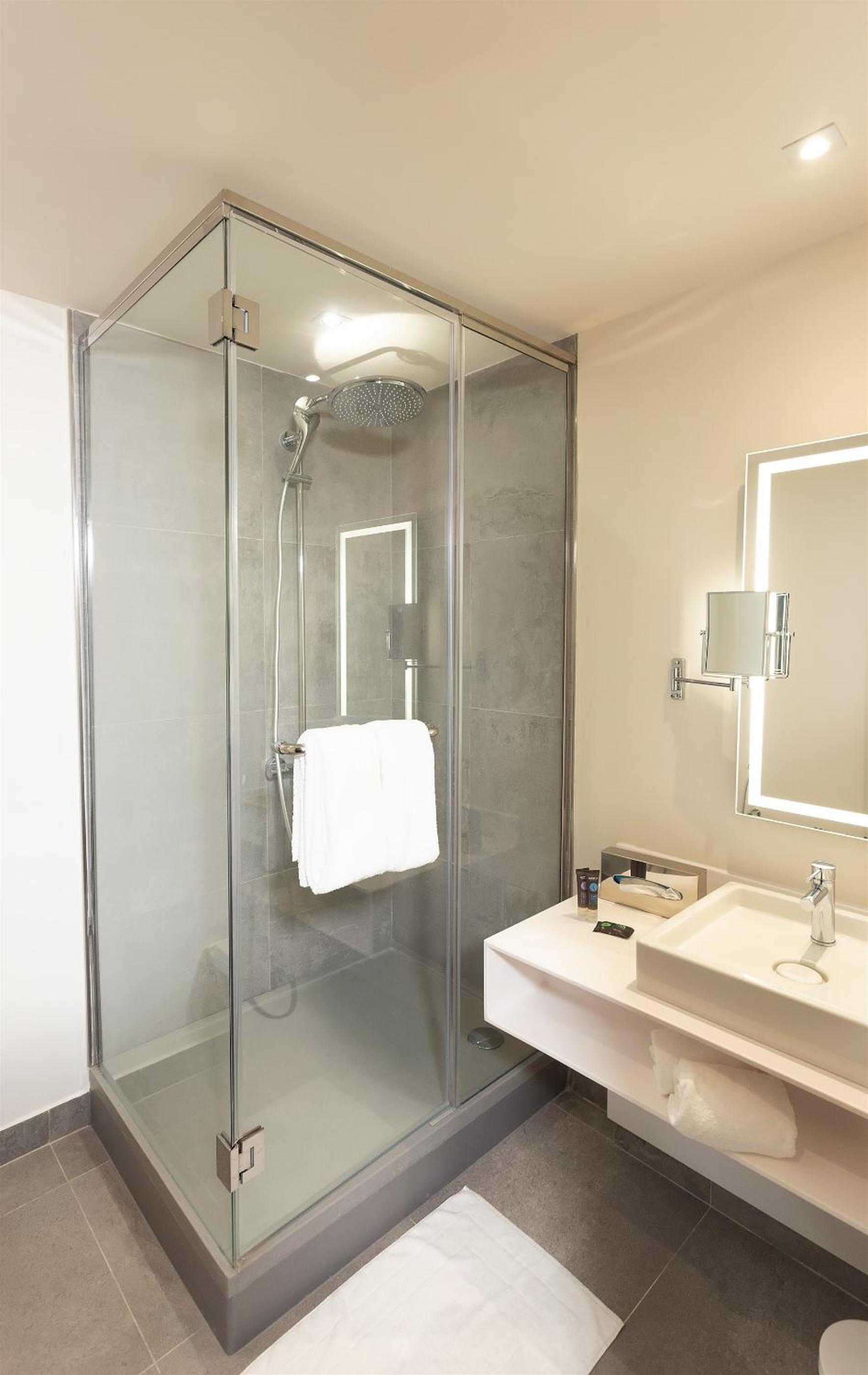 Superior Double Room - Photo 11