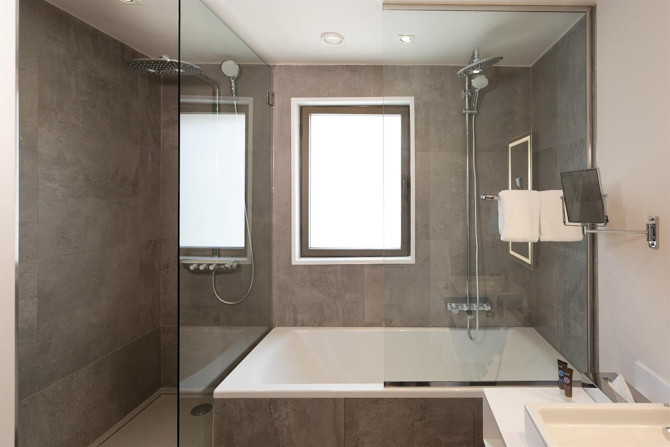 Junior Suite - Photo 7