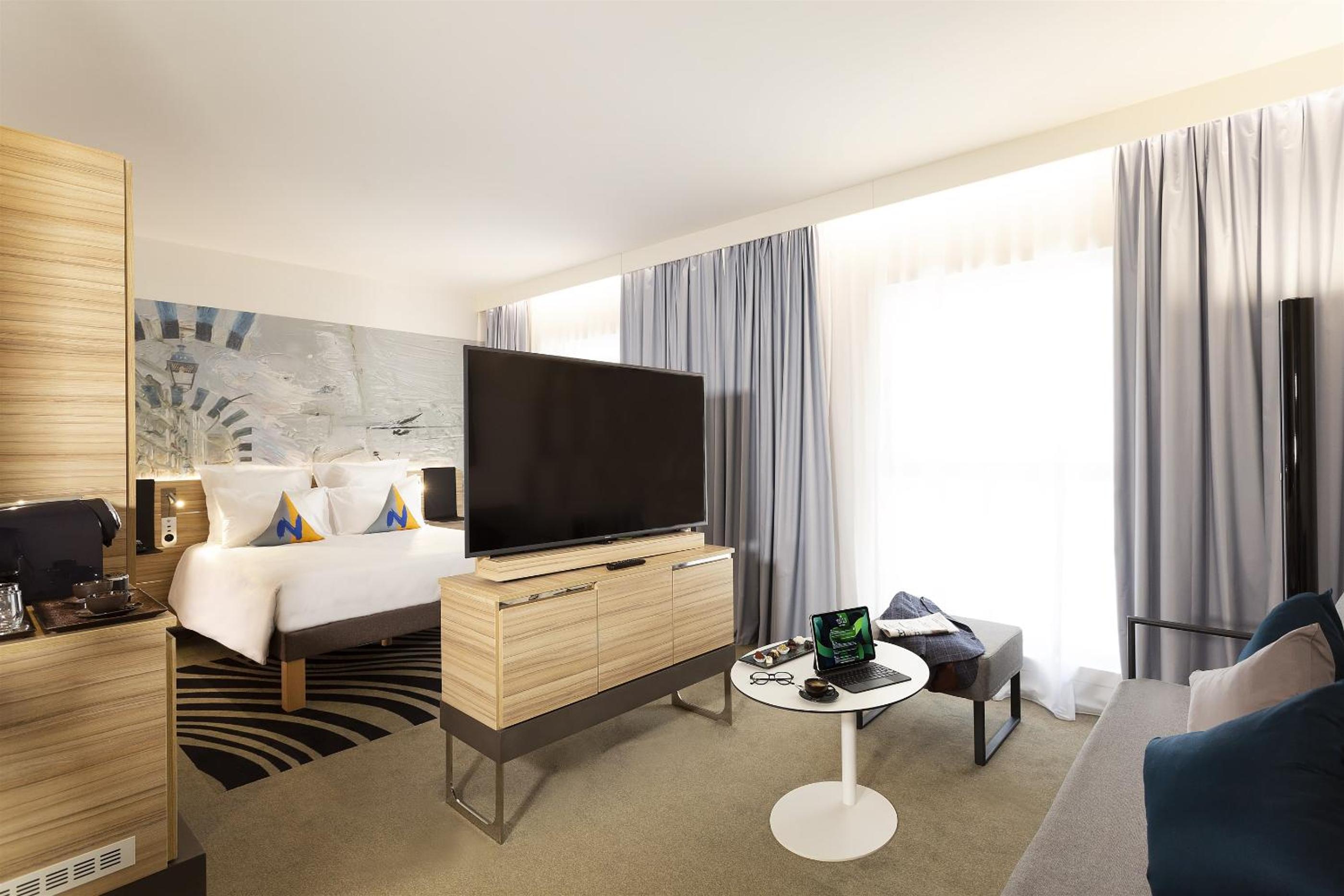 Superior Double Room with Sofa - Photo 7