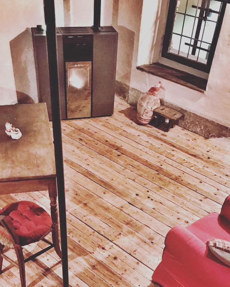 One-Bedroom Apartment - Photo 3