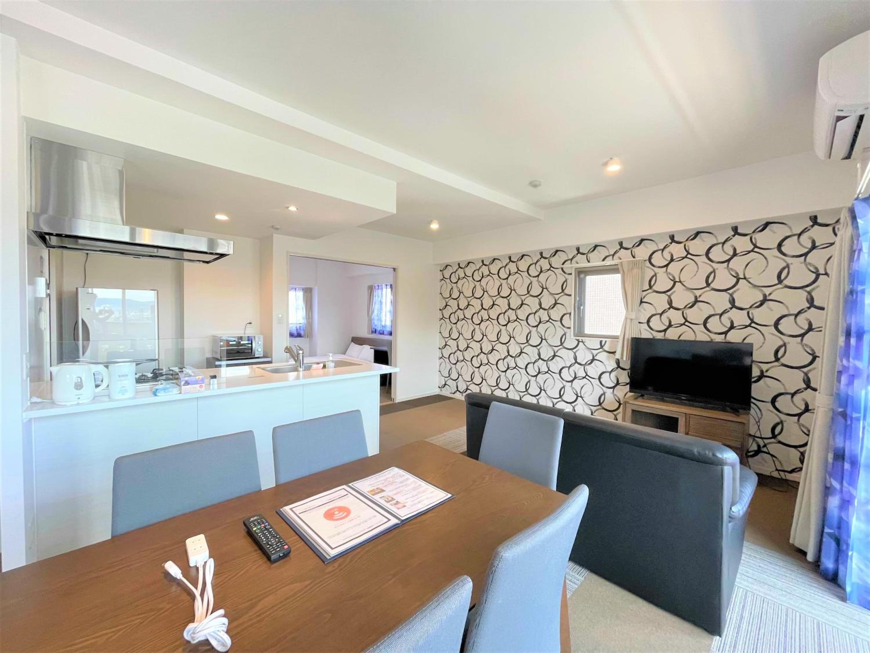 Family Suite - Photo 12