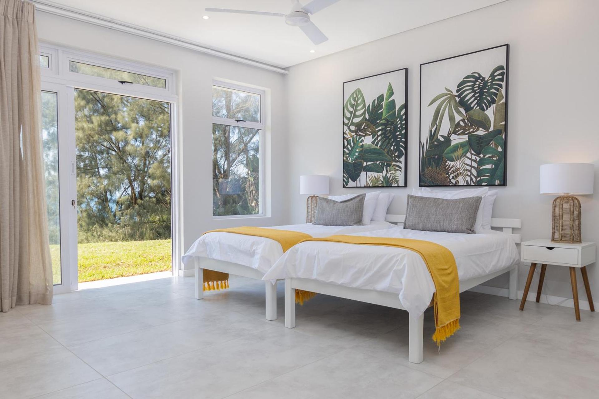 Superior Villa photo 1