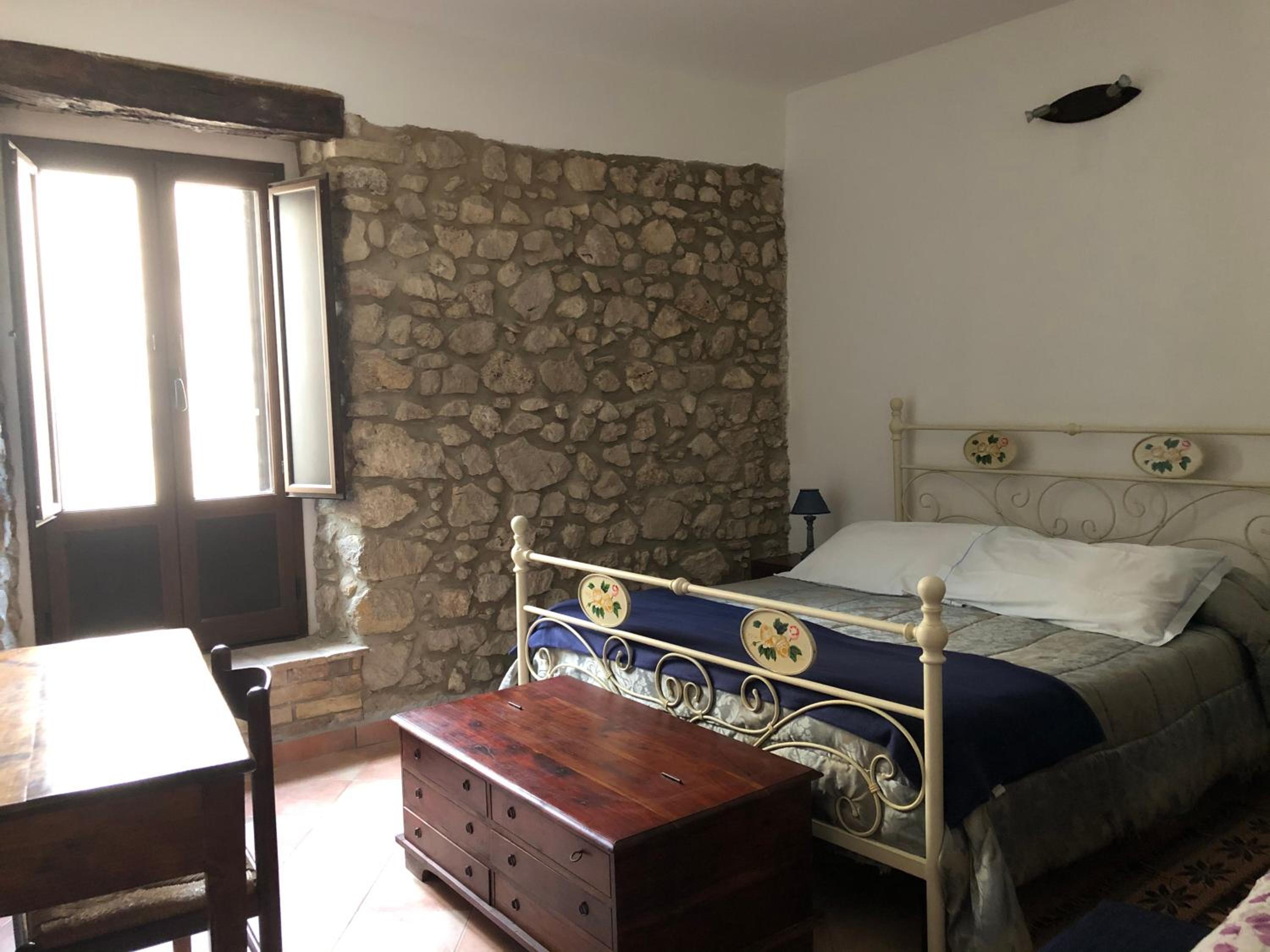 Maisonette photo 2