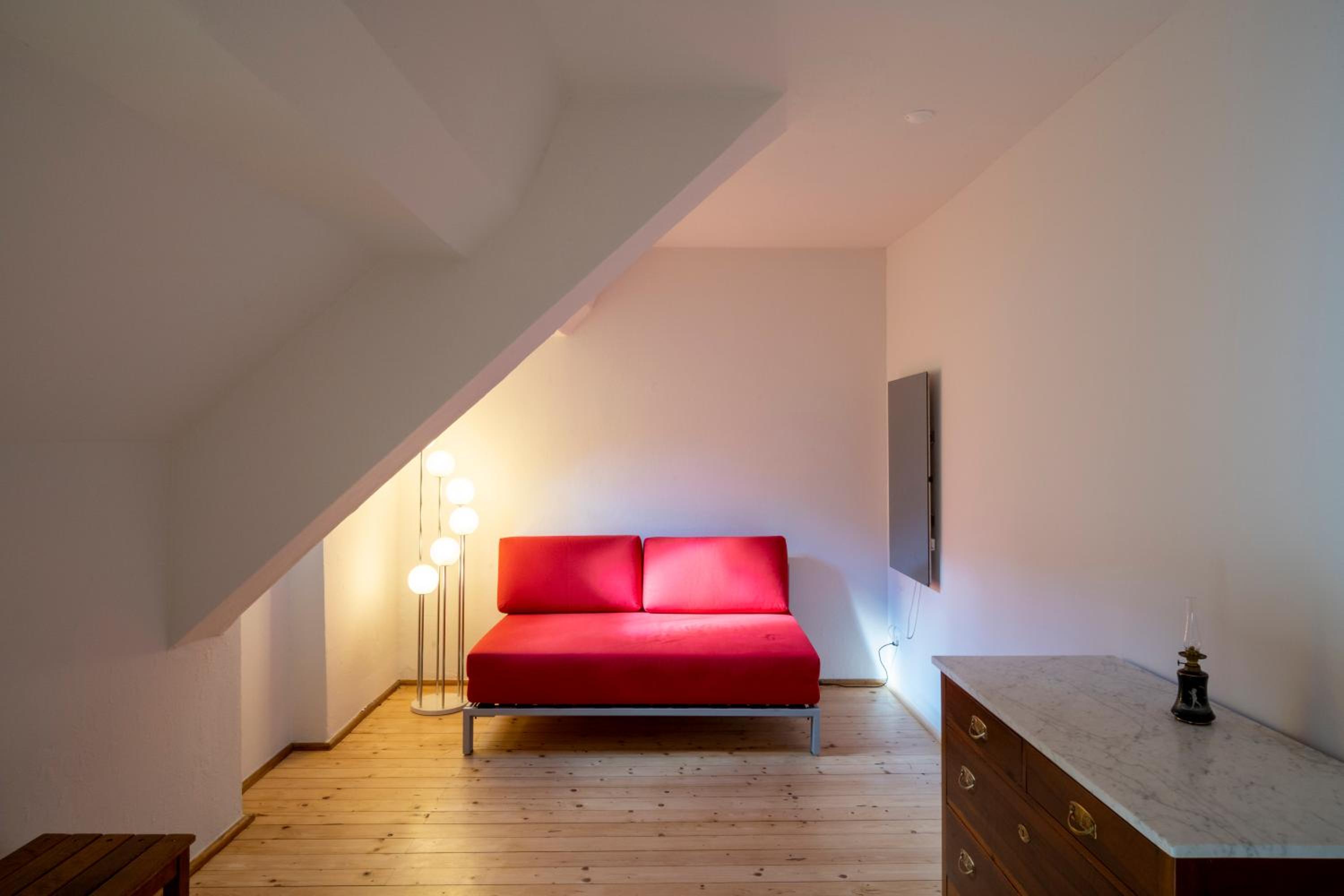 Deluxe Family Room - Photo 1
