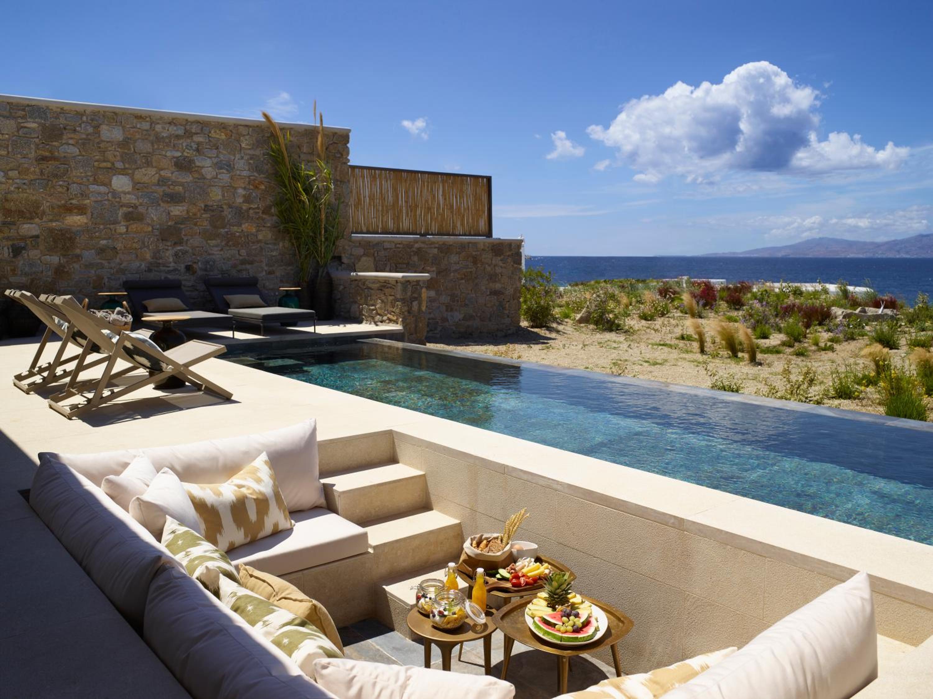 One Bedroom Villa with Private Heated Pool Sea View photo 2